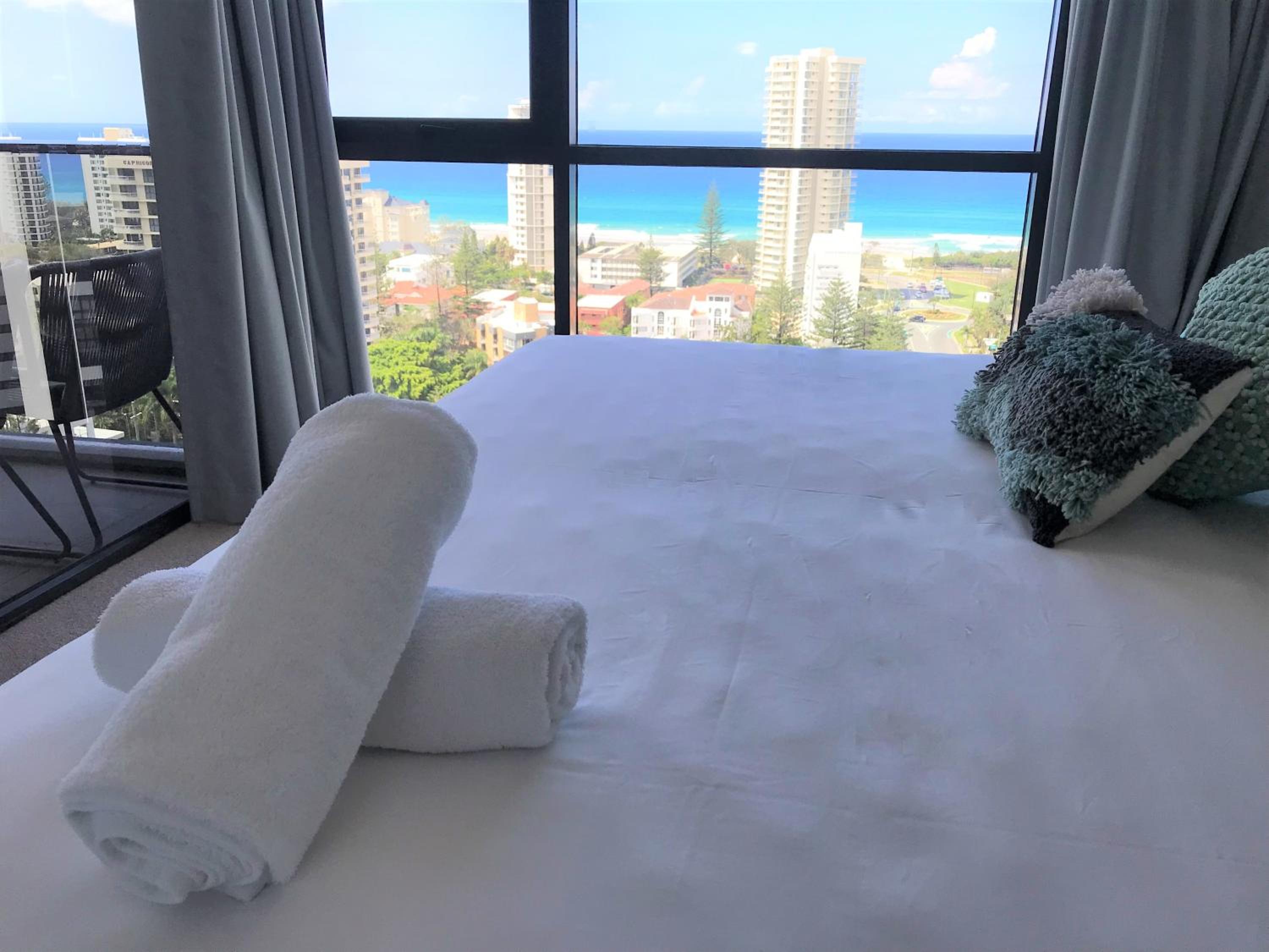 Qube Broadbeach Ocean View Apartments