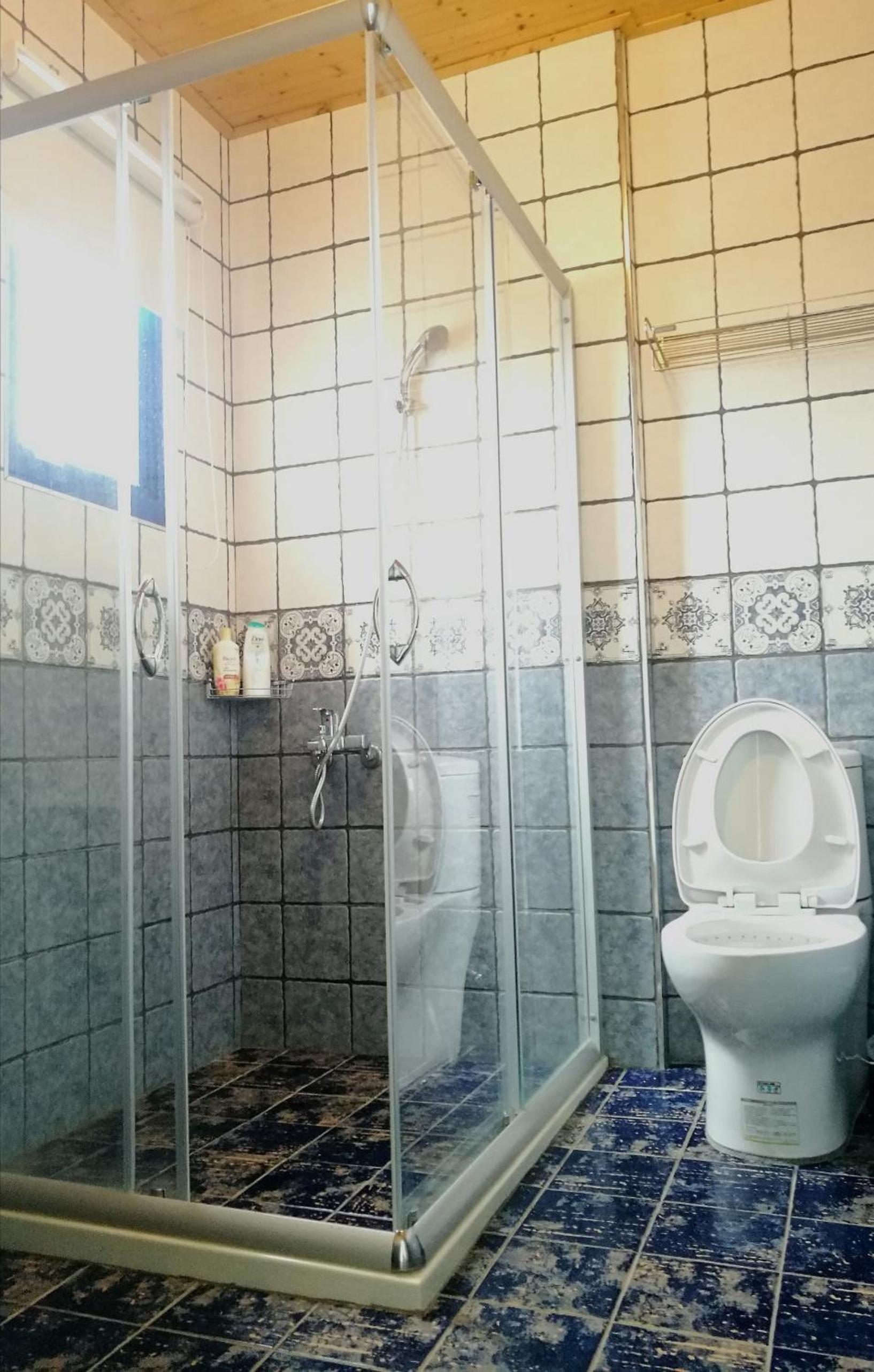 Photo 28