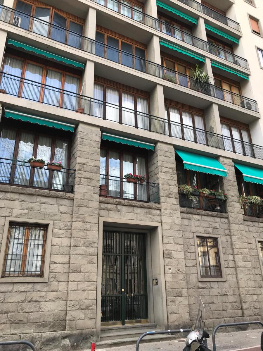 FerrHouse Charm in Florence Two lifts