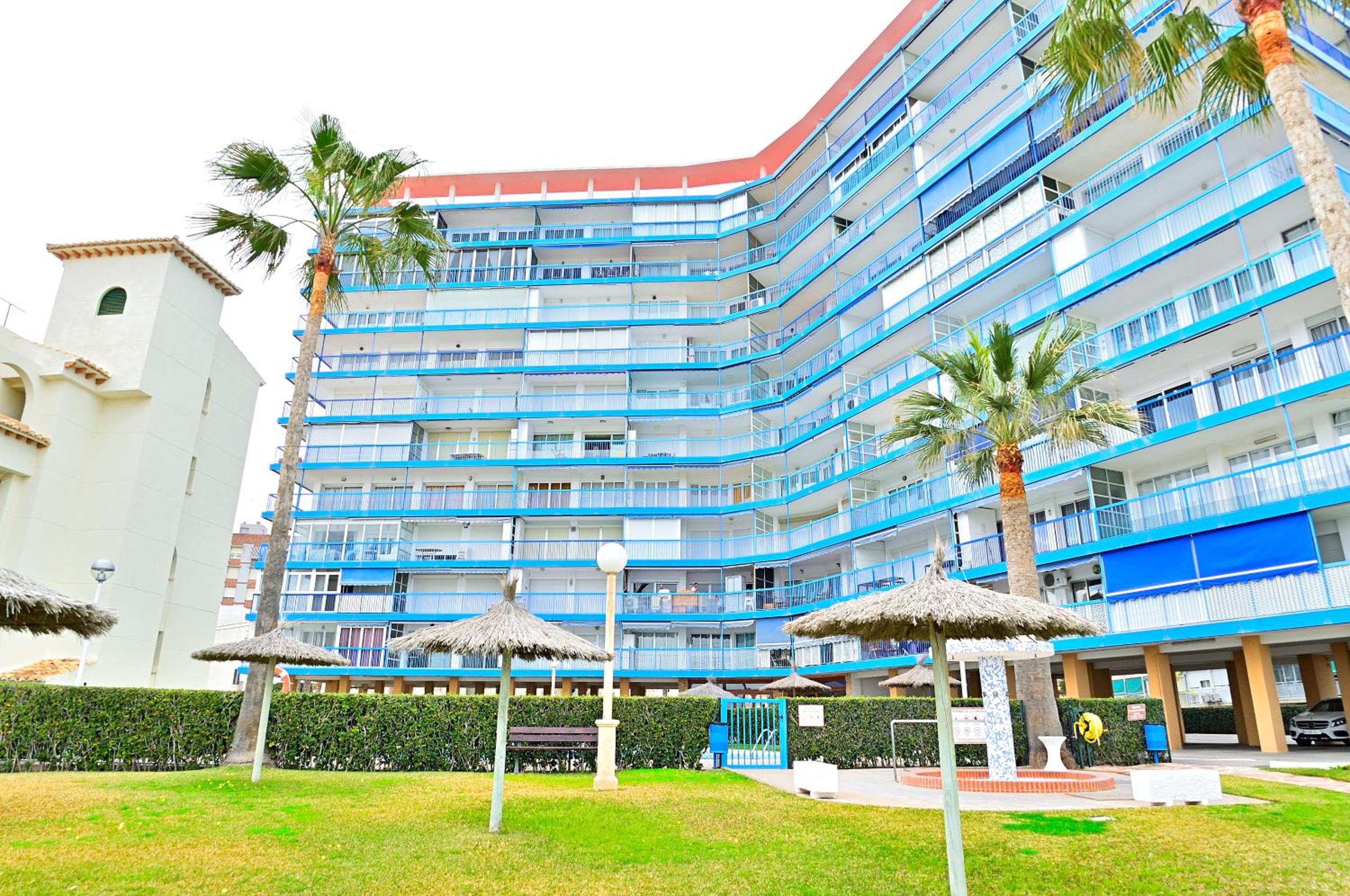 Stay In Azul