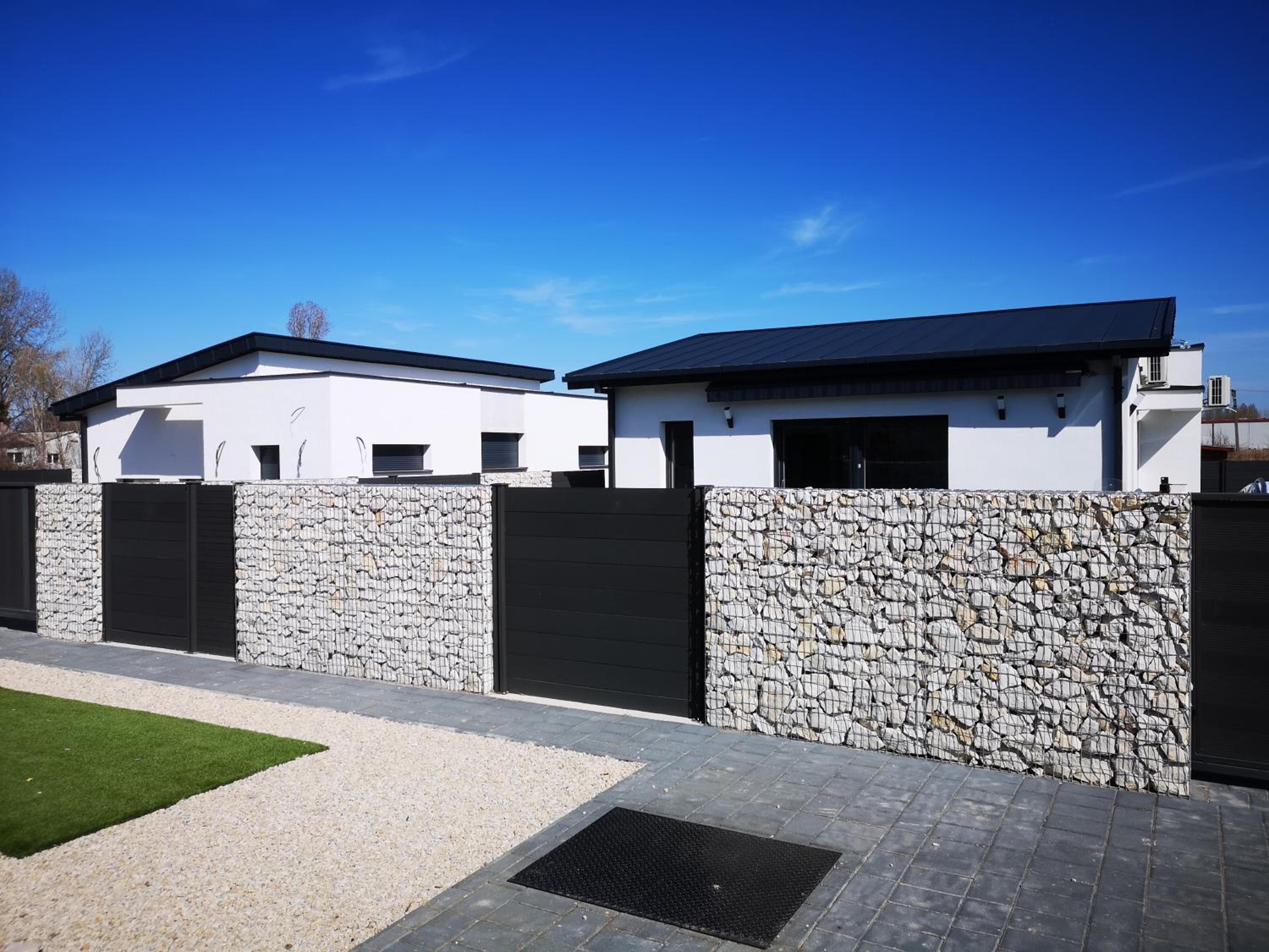Luxory Minimal House