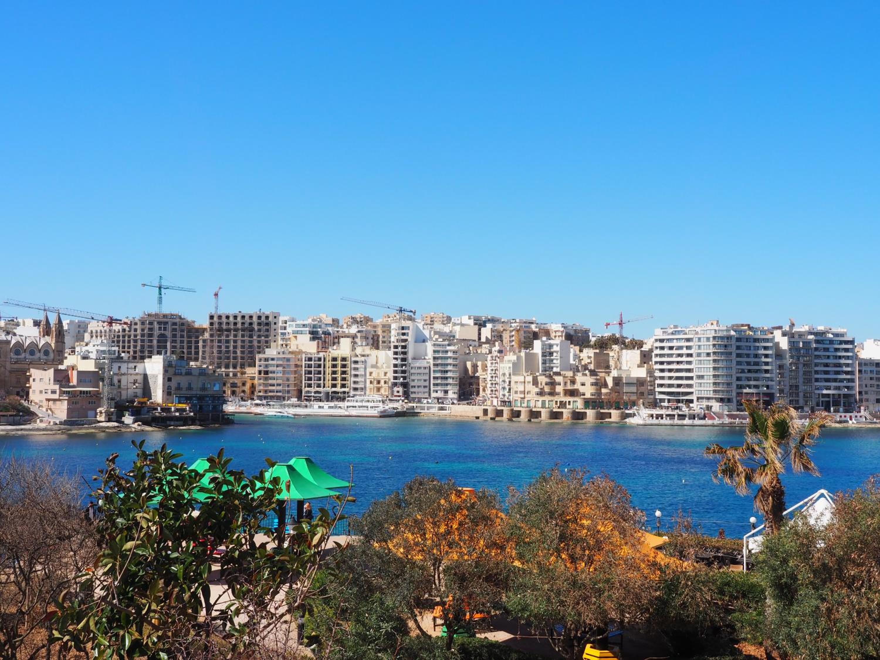 Balluta Sliema Modern Apartment