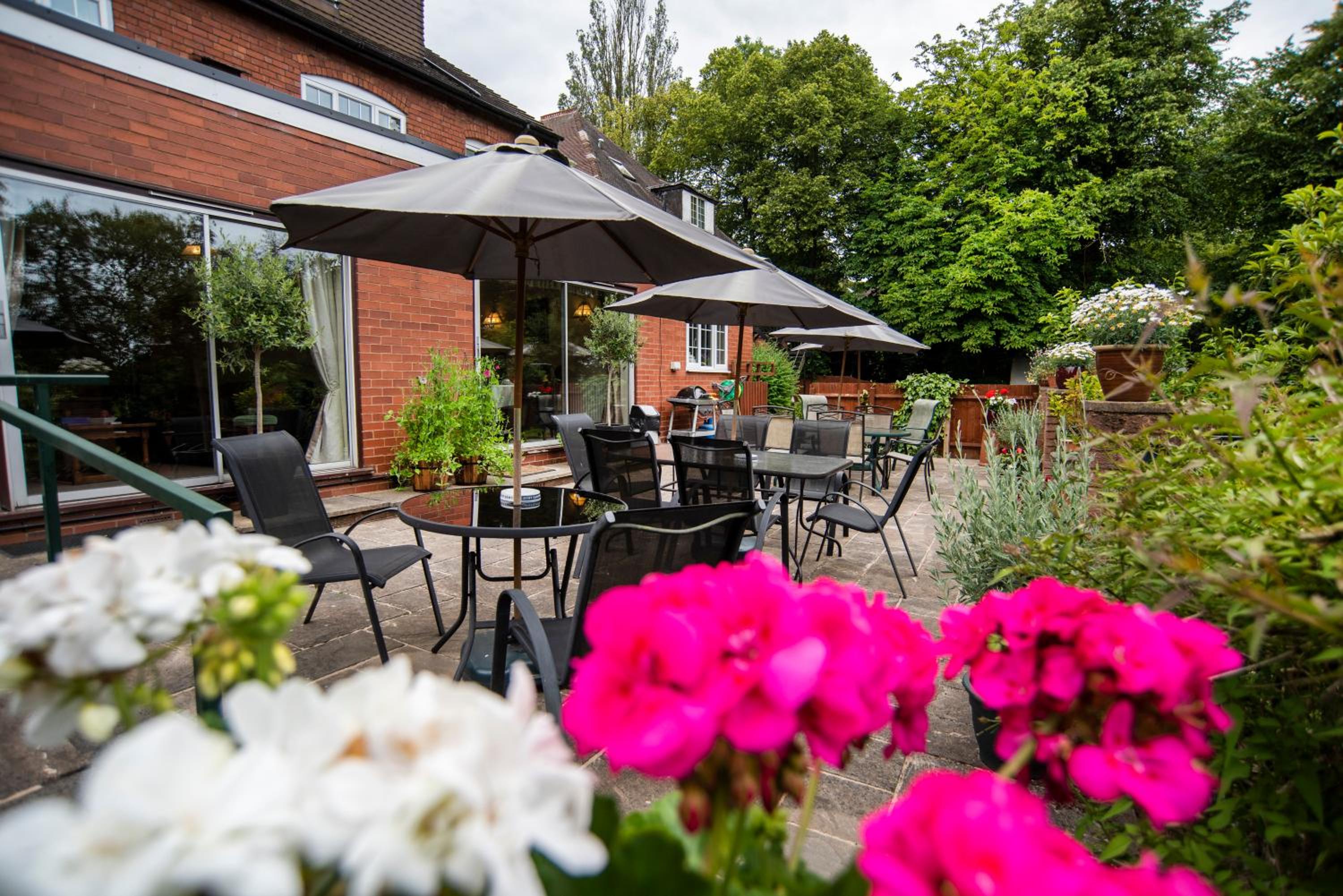 Westbourne Lodge Birmingham view 3