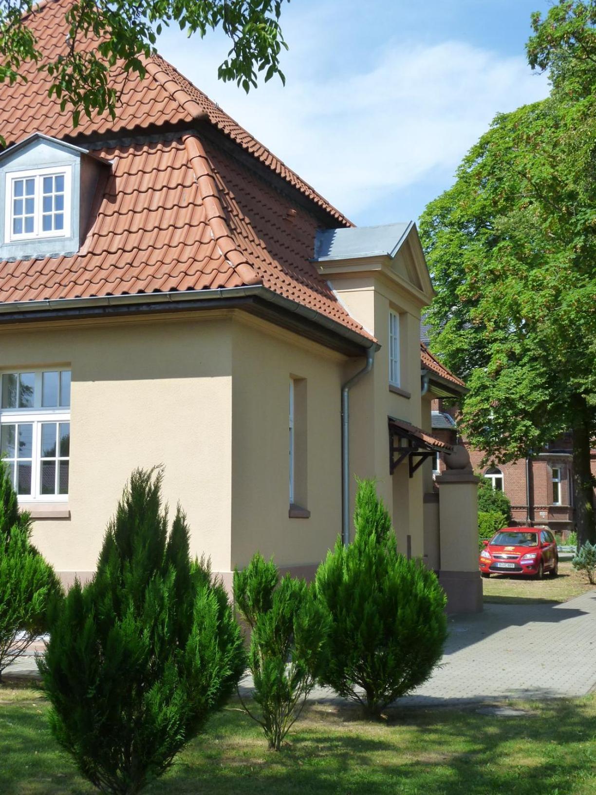 Photo 8