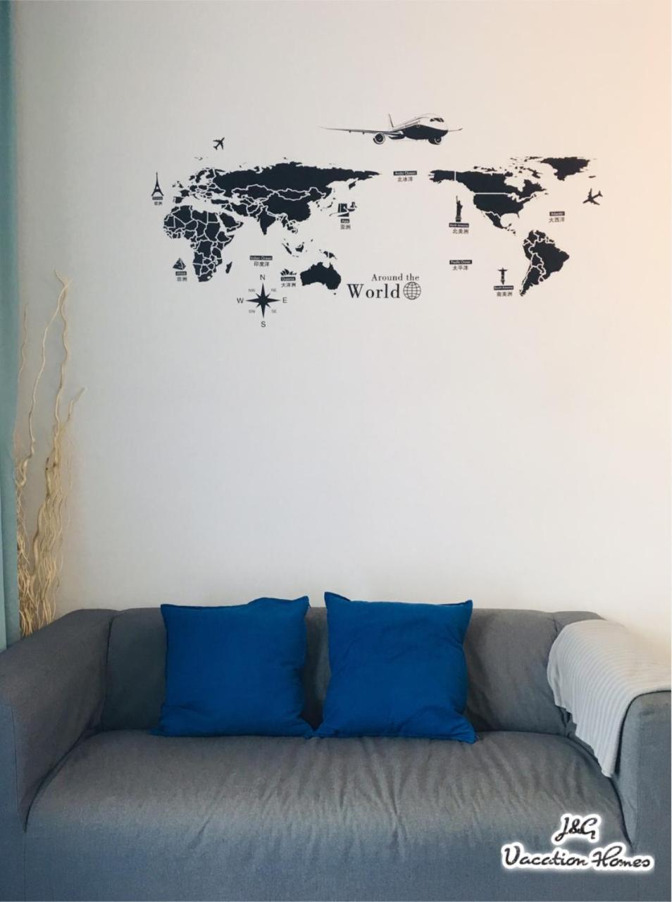 Santorini by J&G - FREE WiFi & Netflix photo 2