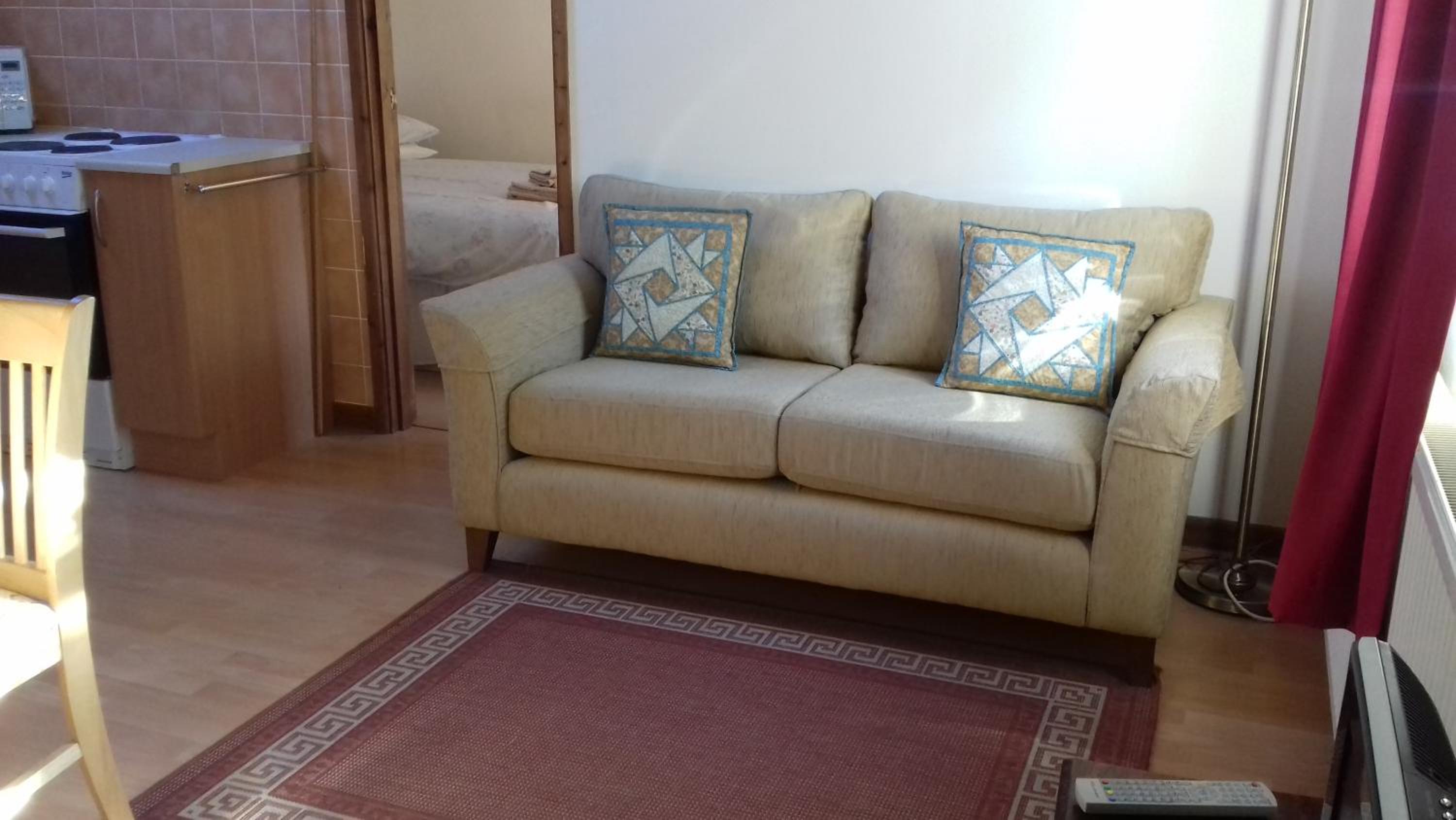 Thorpegate Cottage view 4