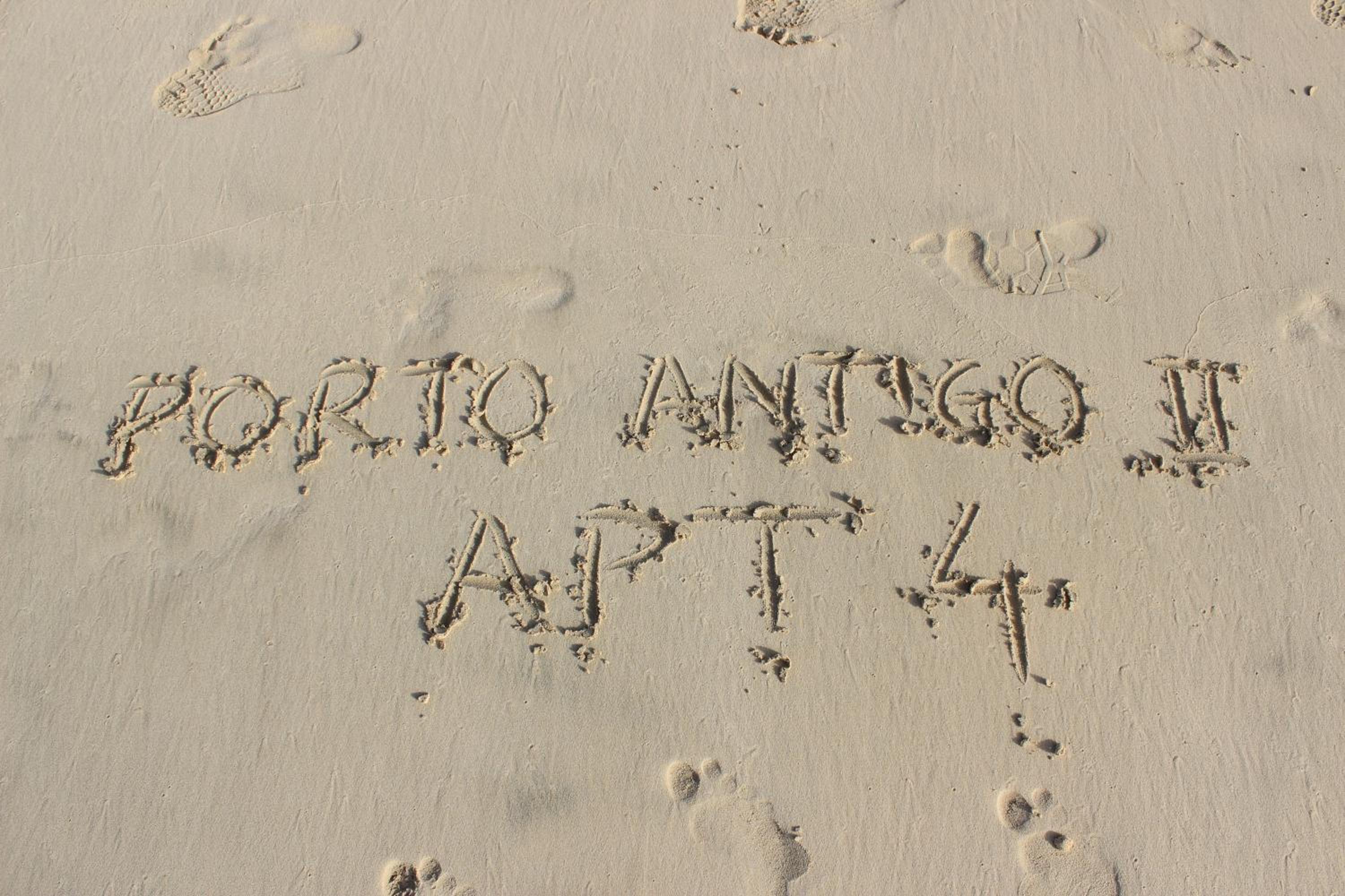 Oceanfront Apt 4 Porto Antigo II