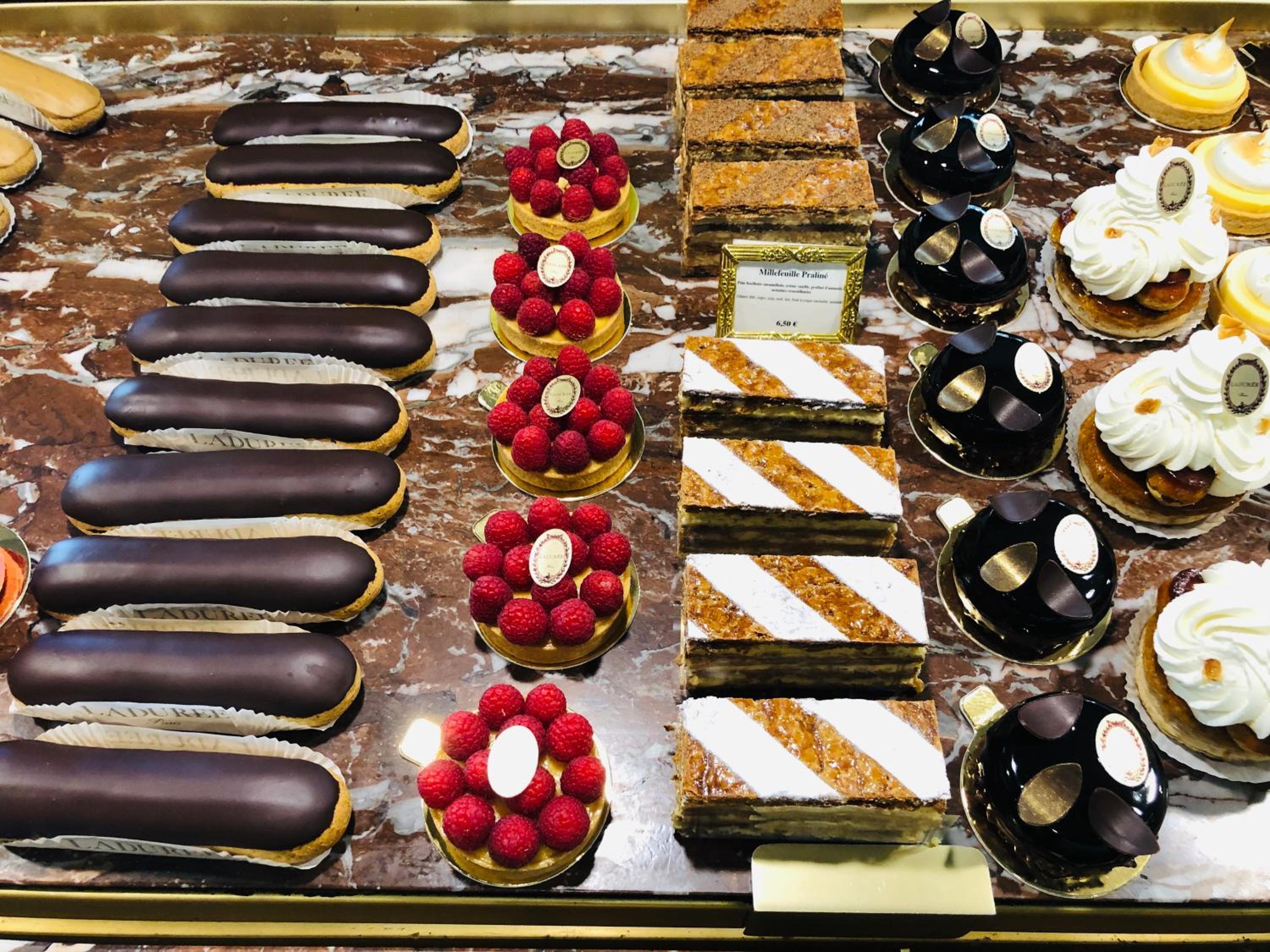 21a Maréchal FOCH Avenue Paris CHAMPS-ELYSÉES