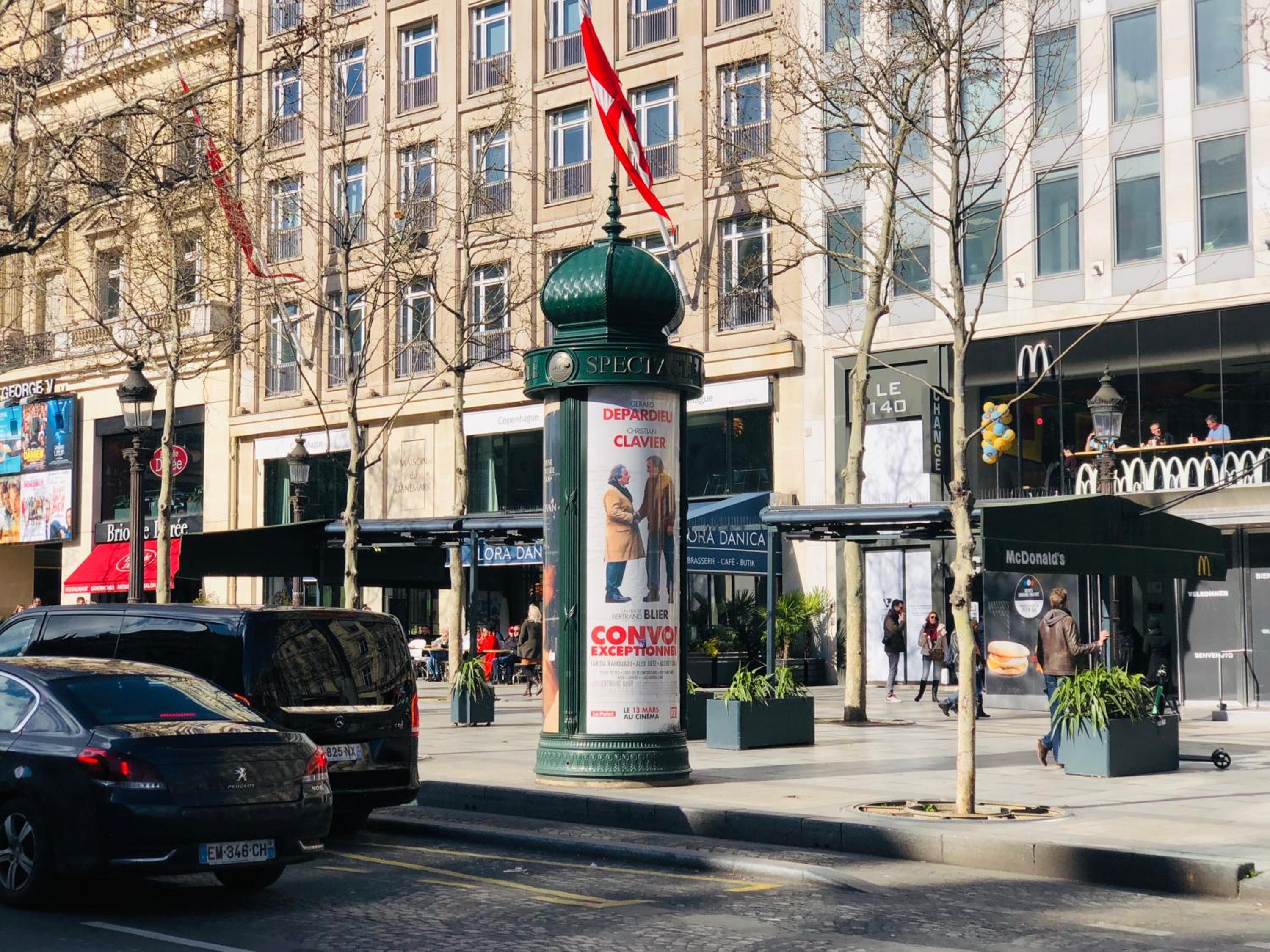 21a Maréchal FOCH Avenue Paris CHAMPS-ELYSÉES