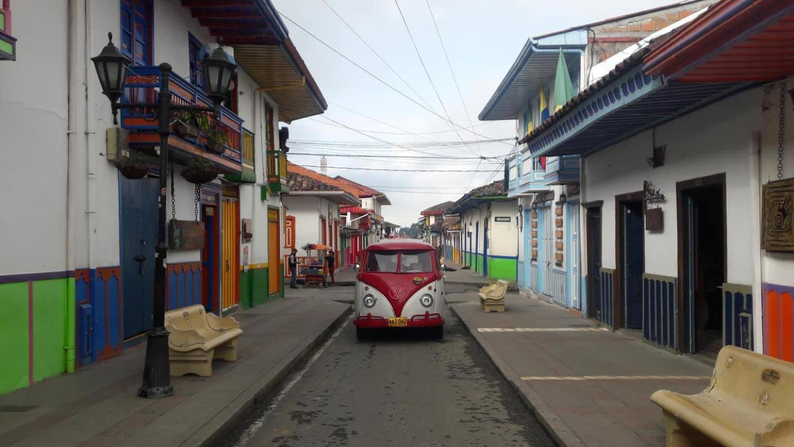 hostal combi