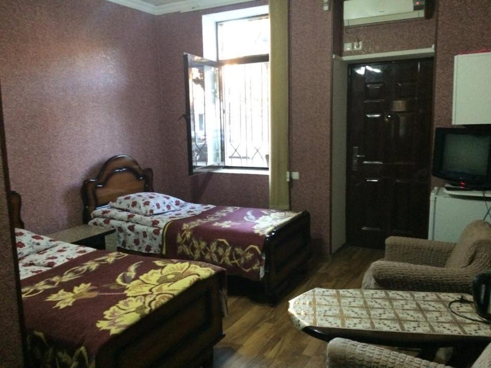 temuri Room 558-58-78-27 view 5
