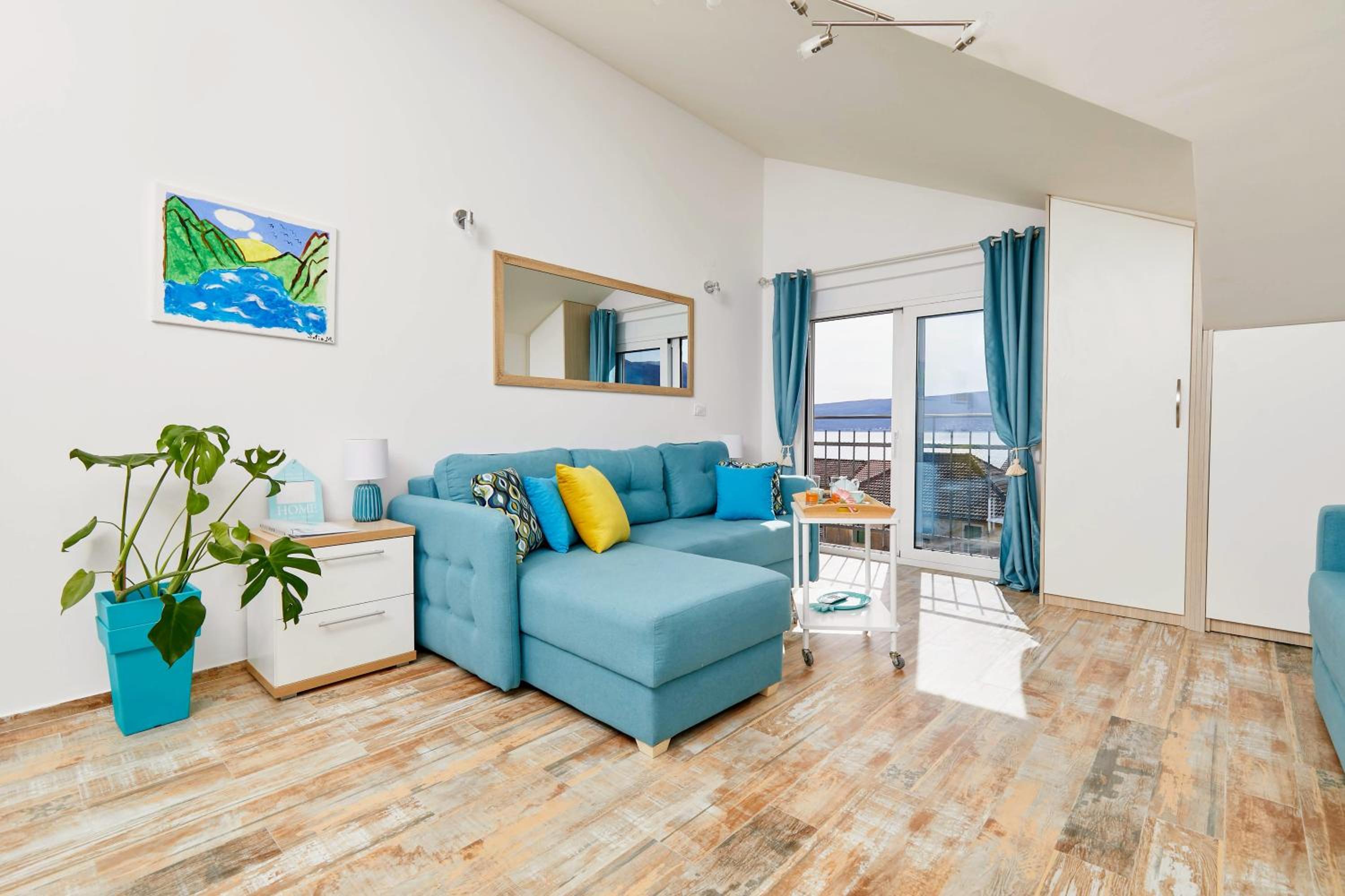 Bayview Apartments Tivat Montenegro