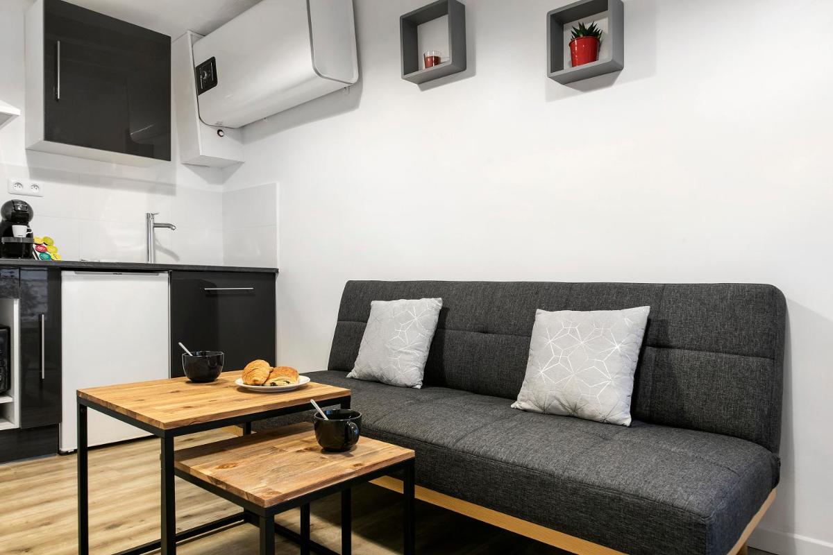 Refurbished Central Paris Flat by GuestReady