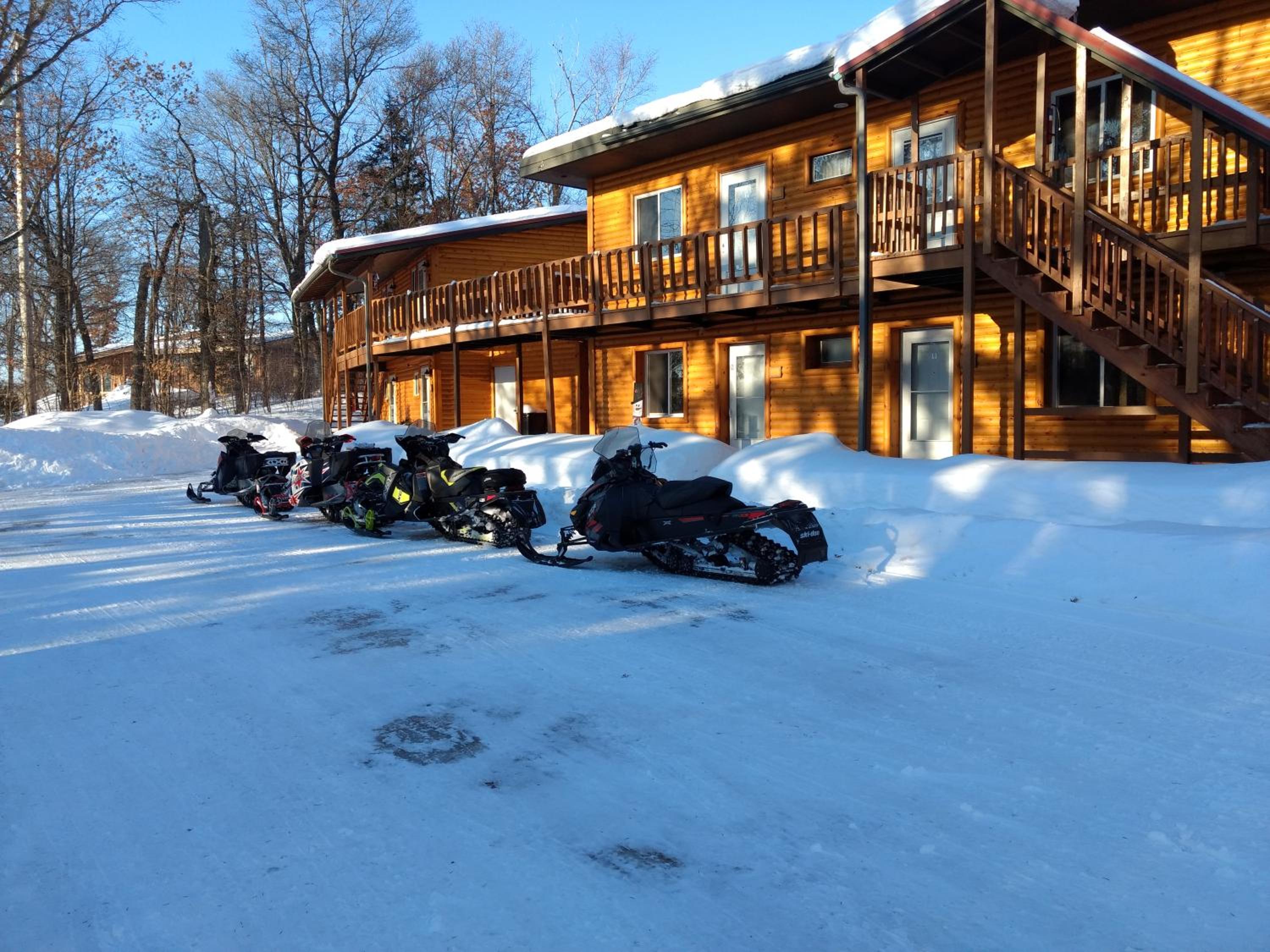 Curriers Lakeview Lodge