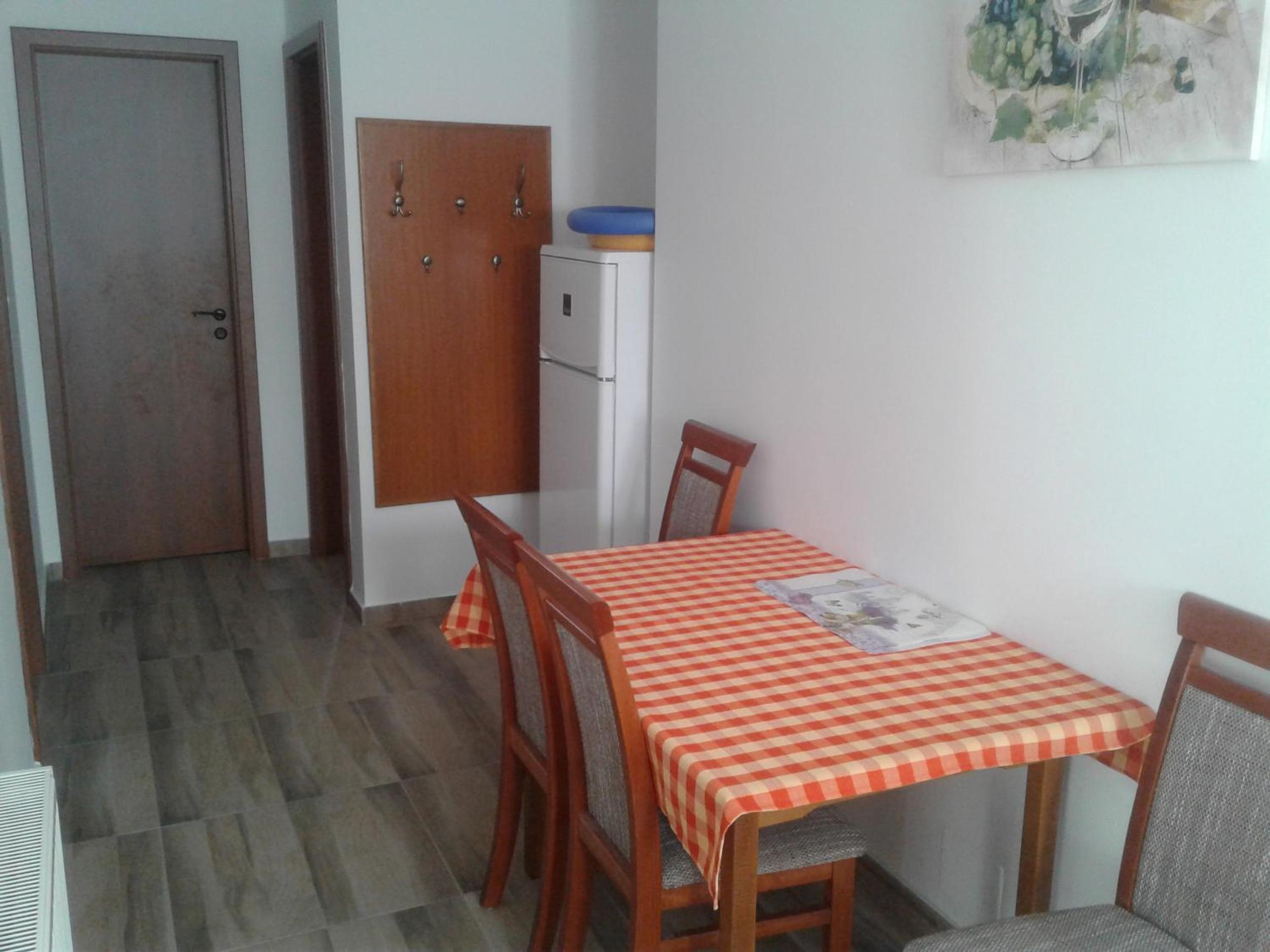 Photo 38