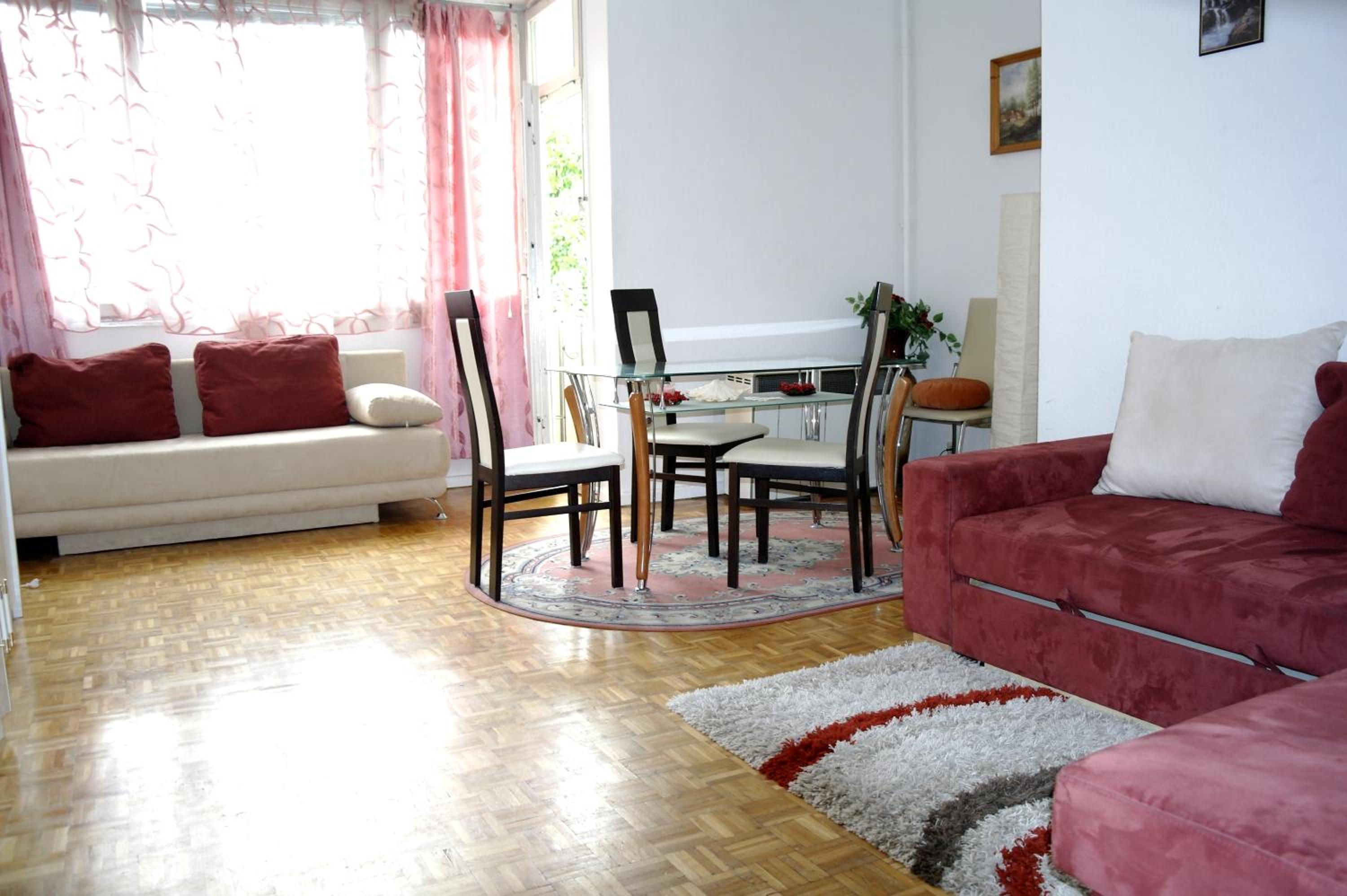 Kudamm Apartment West Central City