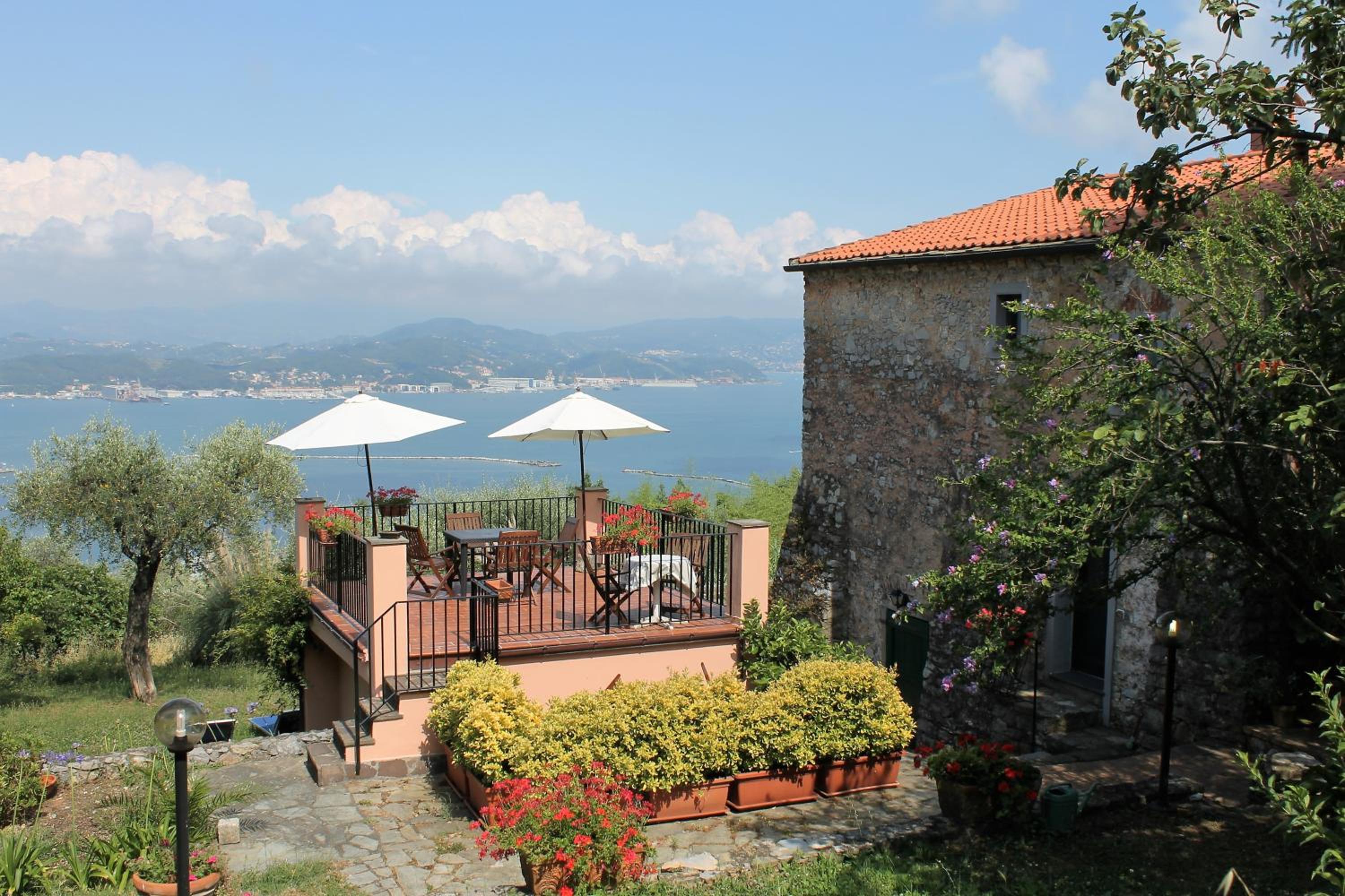 Agriturismo Terrazza sul Golfo - Il Casale view 4