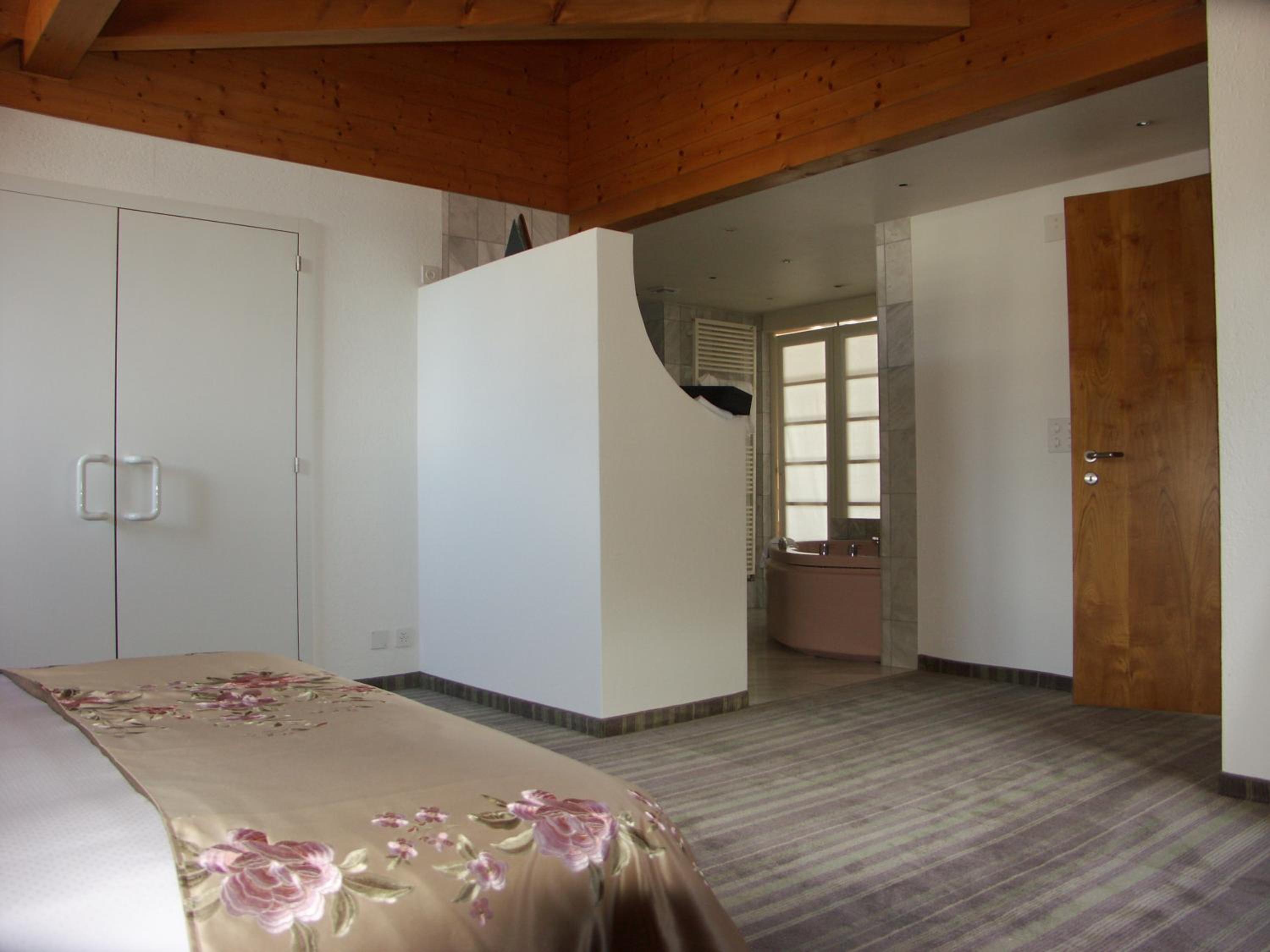 Interlaken Vacations - Hotel Harder Minerva - Property Image 3