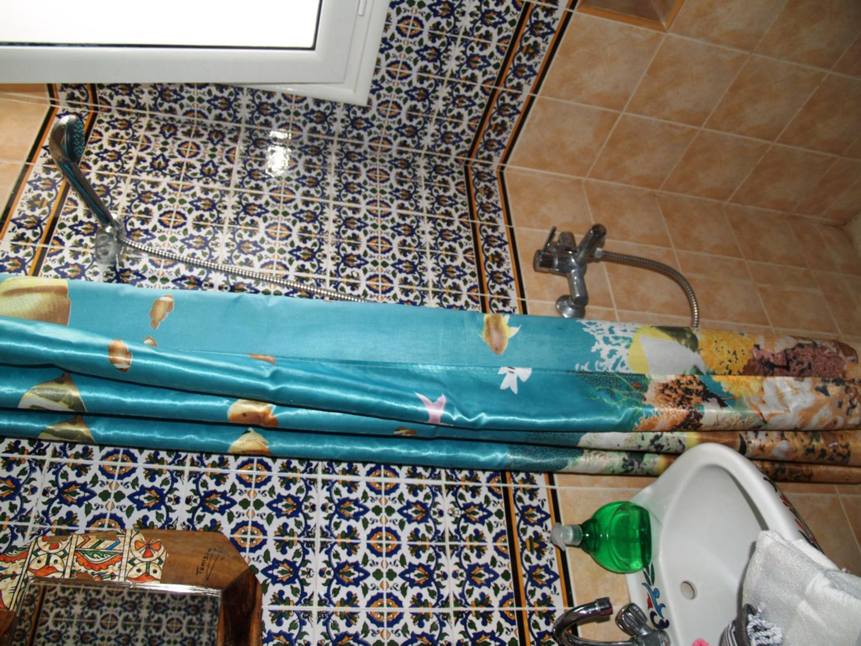 Photo 32