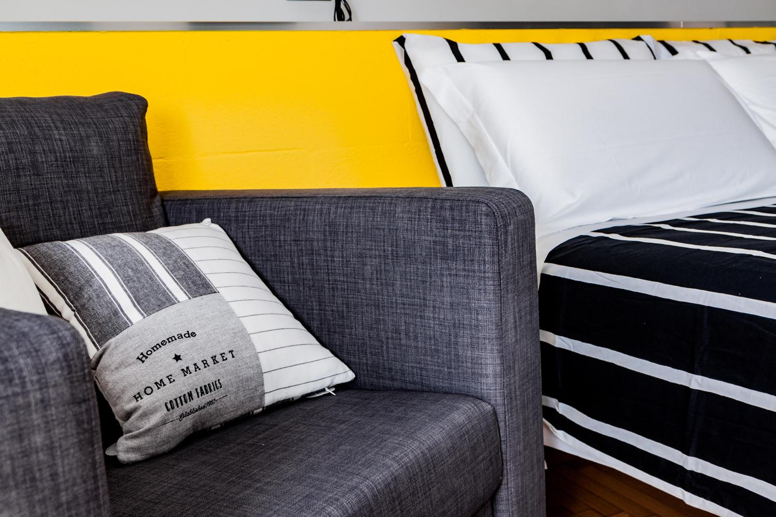 TRAVEL STATION Bedandbreakfast