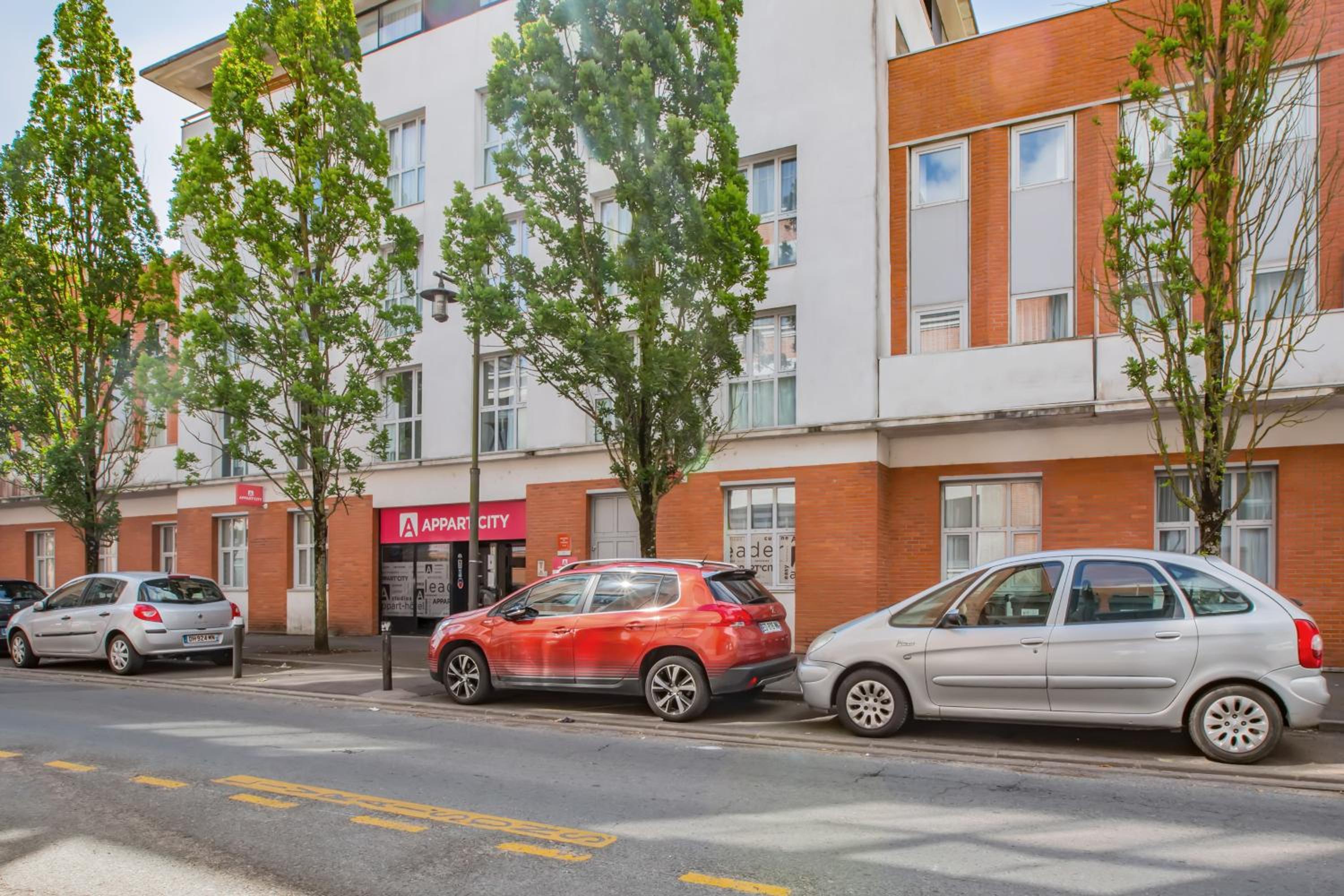 Blois Vacations - Appart'City Classic Blois - Property Image 3