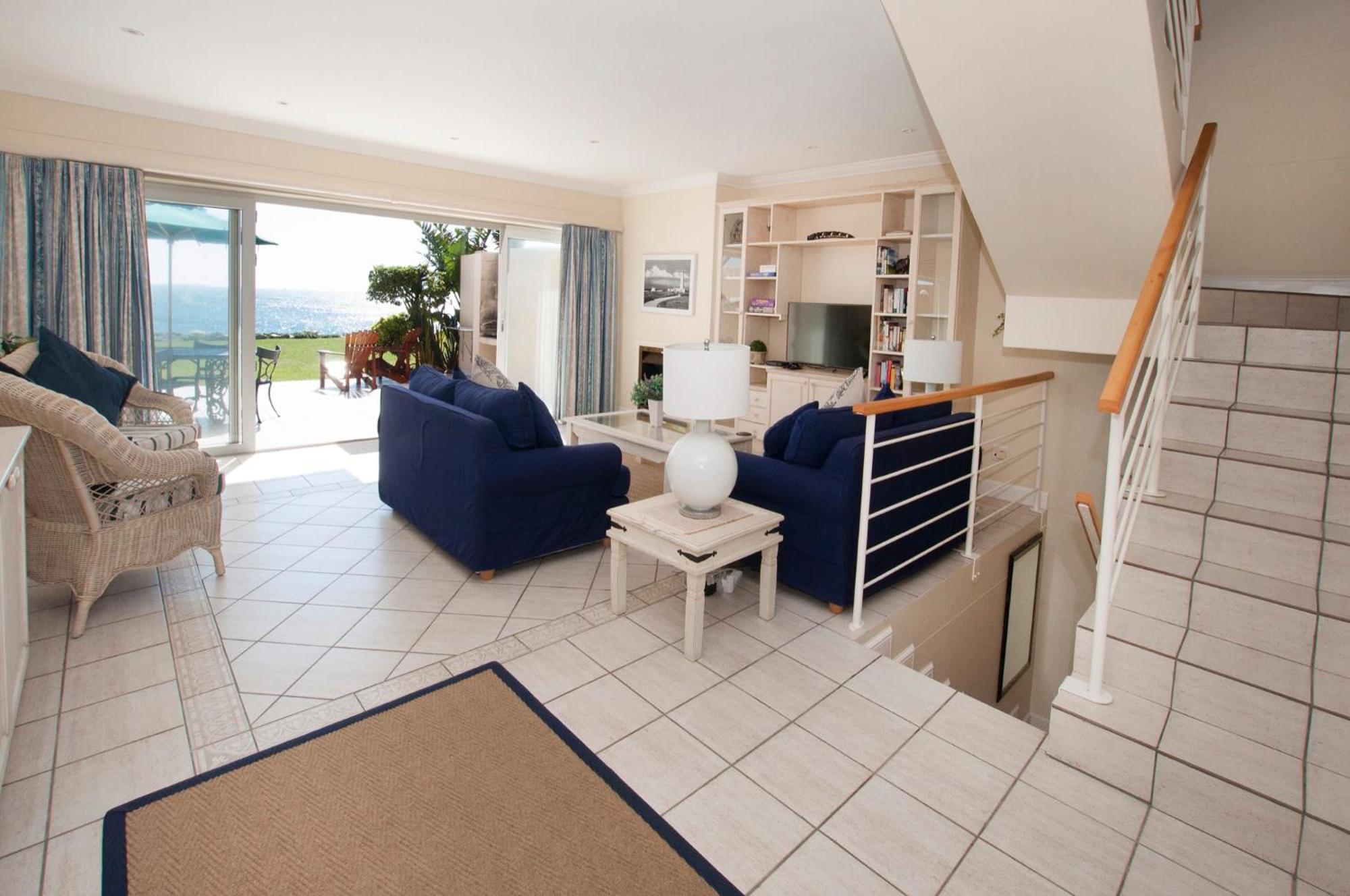 Port Main Royal Ocean's Edge view 4