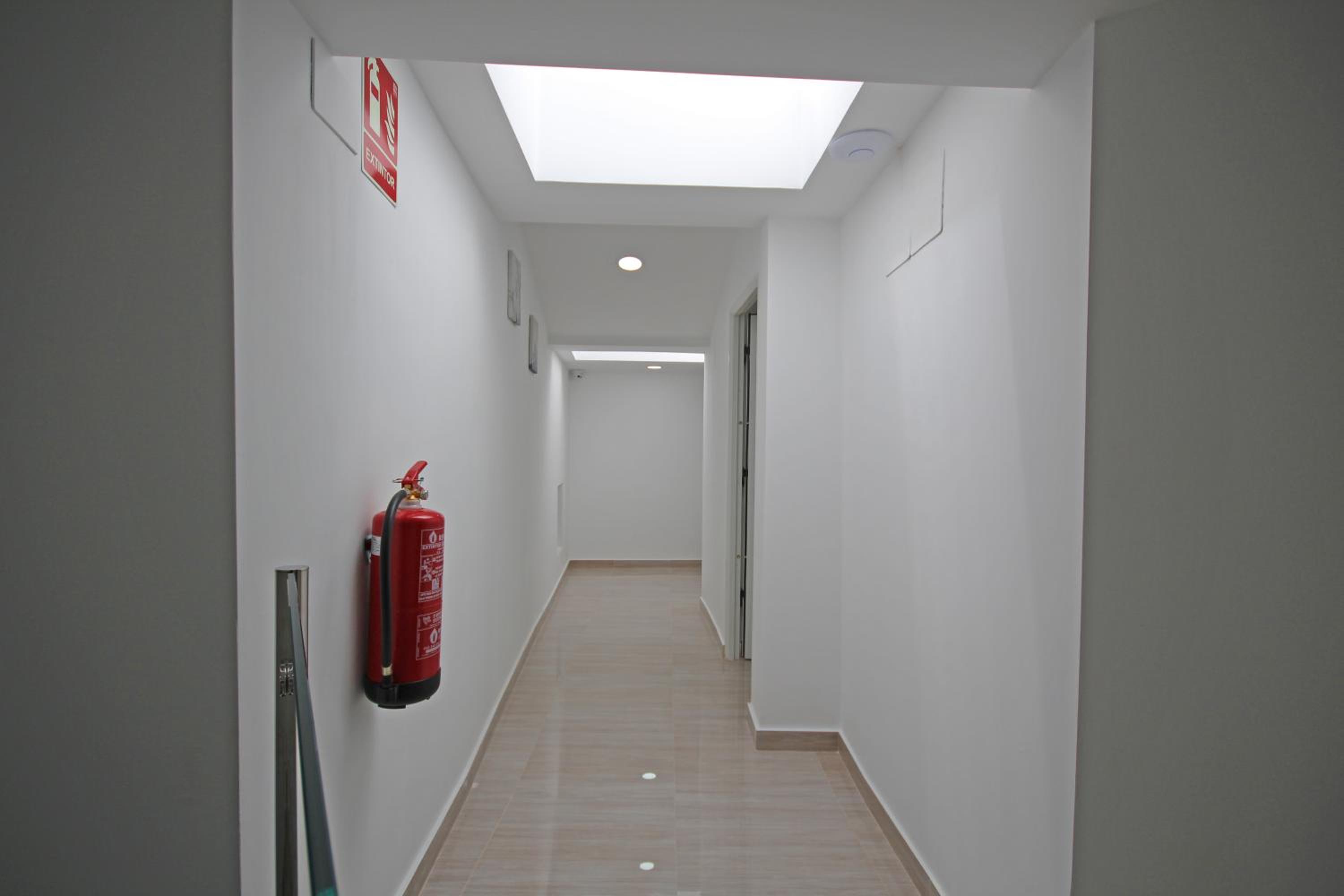 Esparteros 6, Estudios