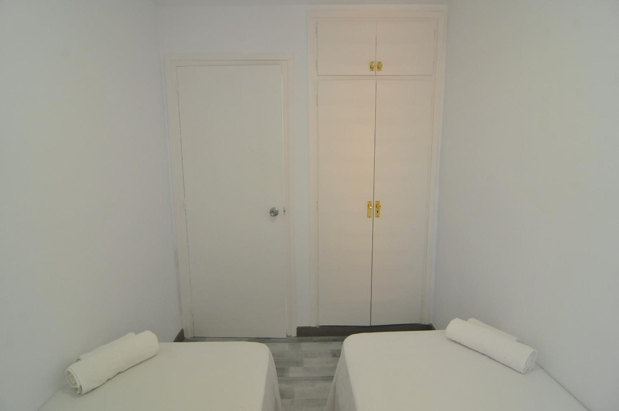 Santa Susanna Vacations - HomeHolidaysRentals Solmar - Property Image 6