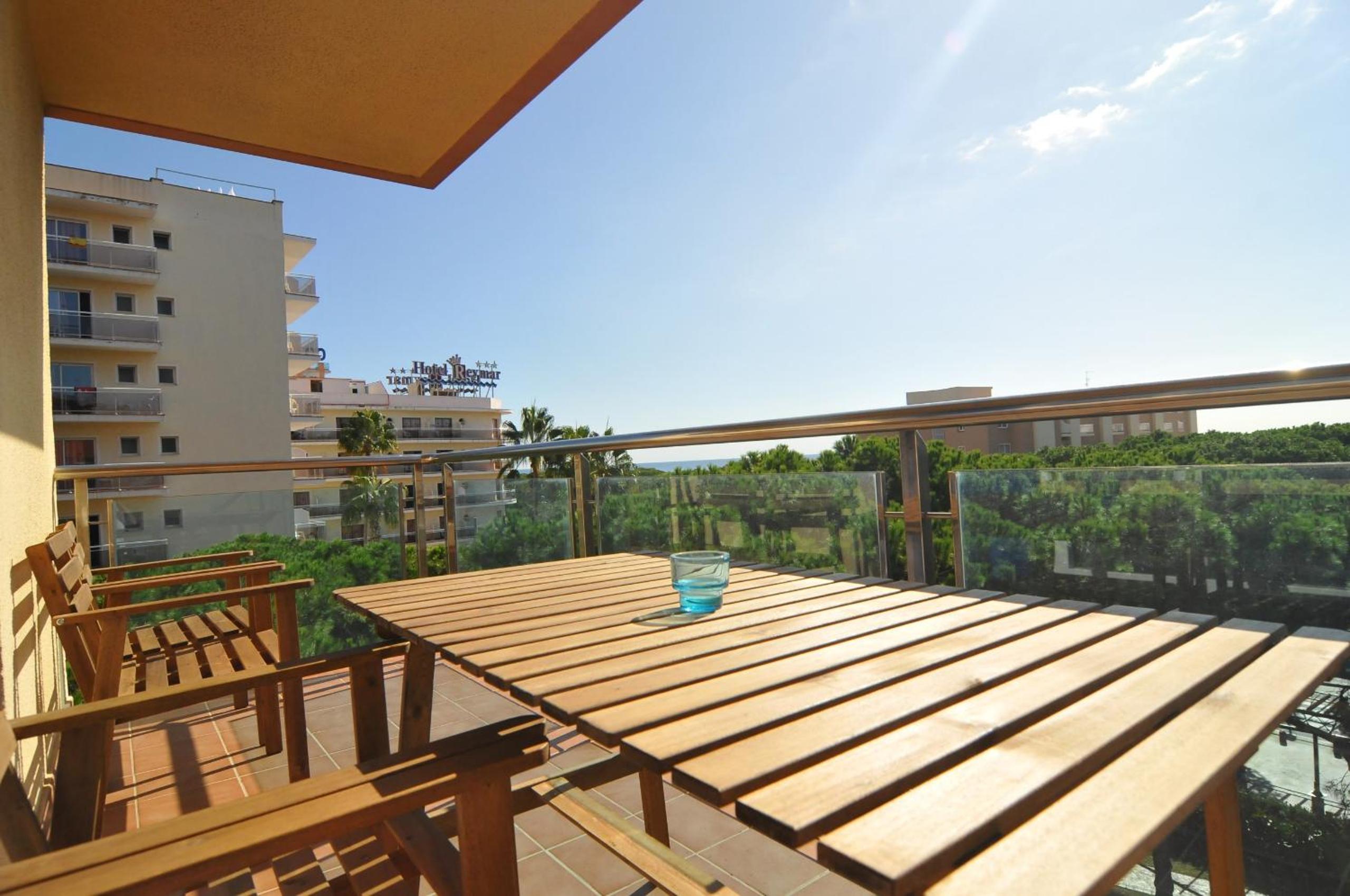 Santa Susanna Vacations - HomeHolidaysRentals Solmar - Property Image 28