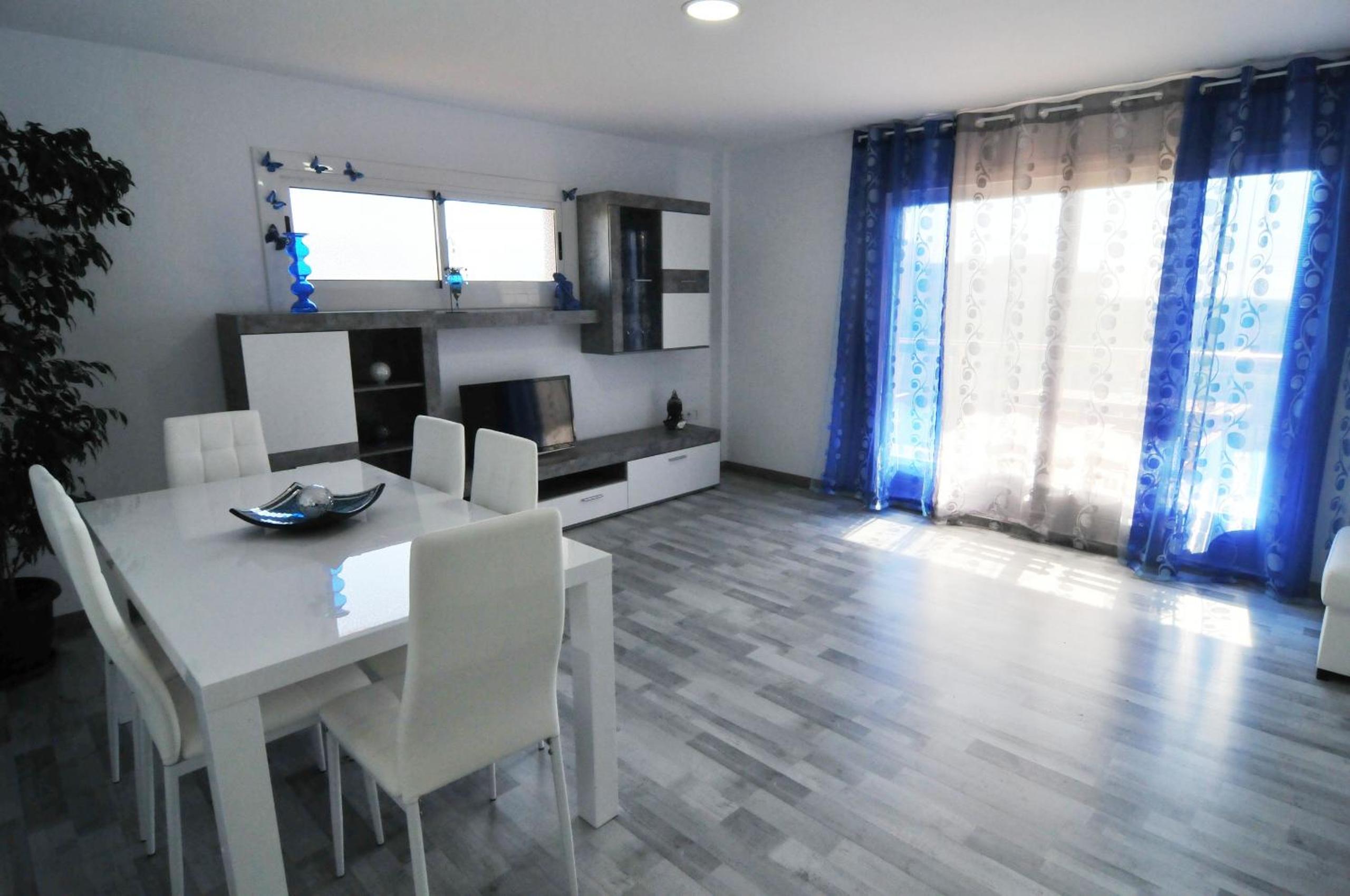 Santa Susanna Vacations - HomeHolidaysRentals Solmar - Property Image 22
