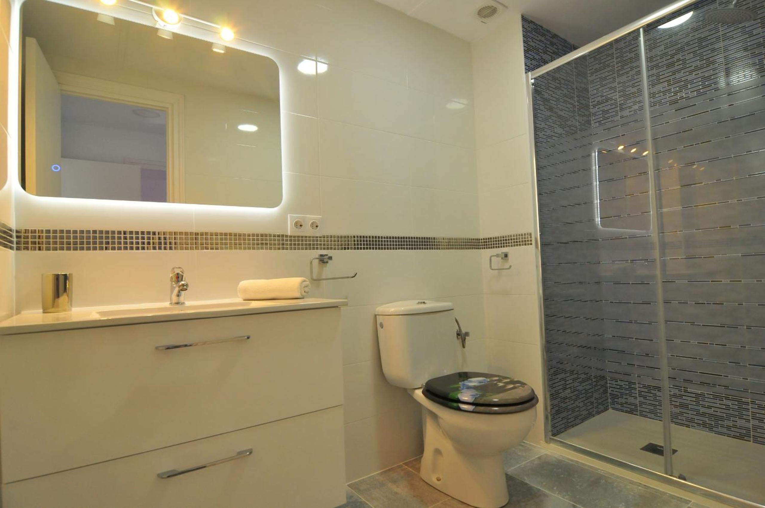 Santa Susanna Vacations - HomeHolidaysRentals Solmar - Property Image 7
