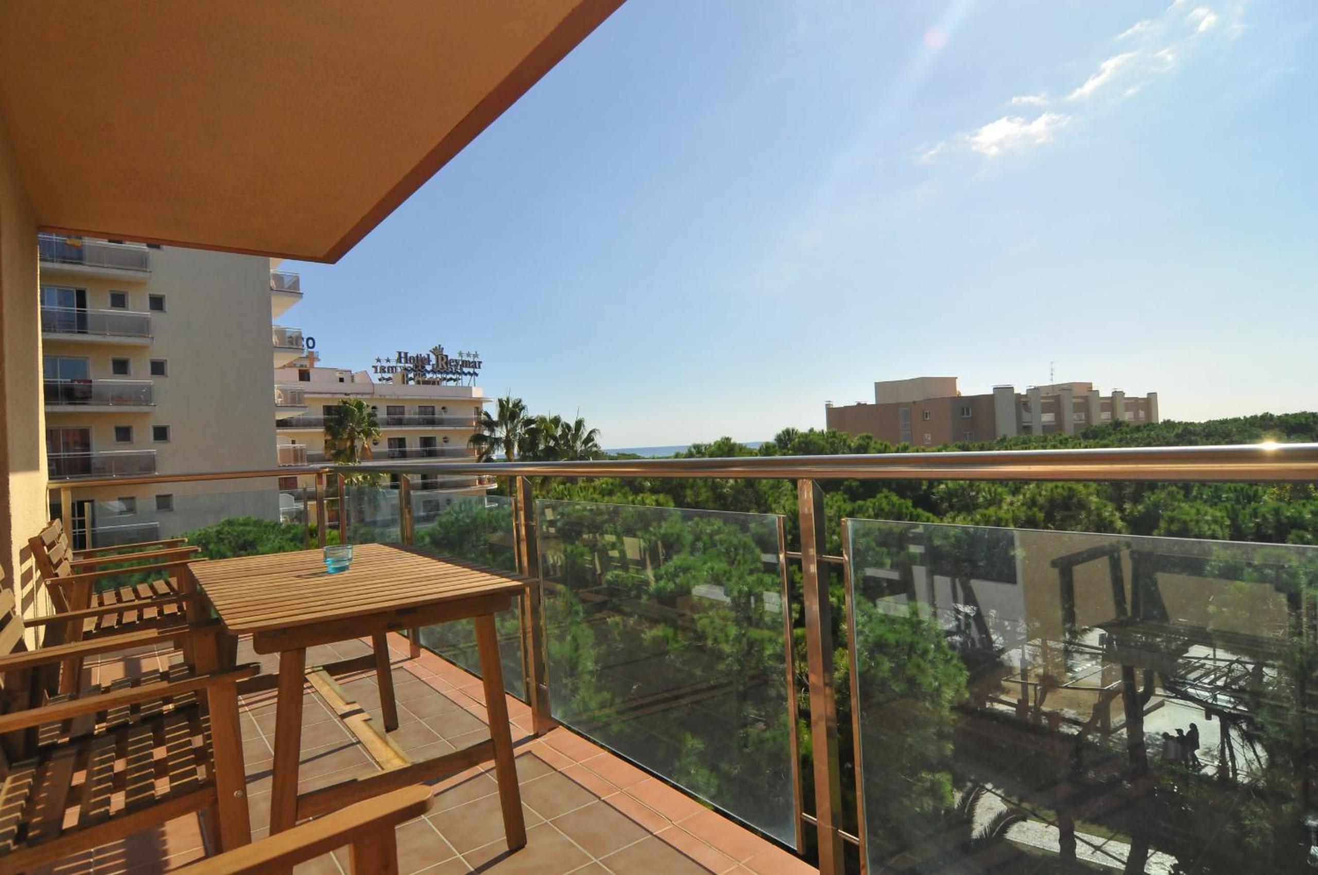 Santa Susanna Vacations - HomeHolidaysRentals Solmar - Property Image 29