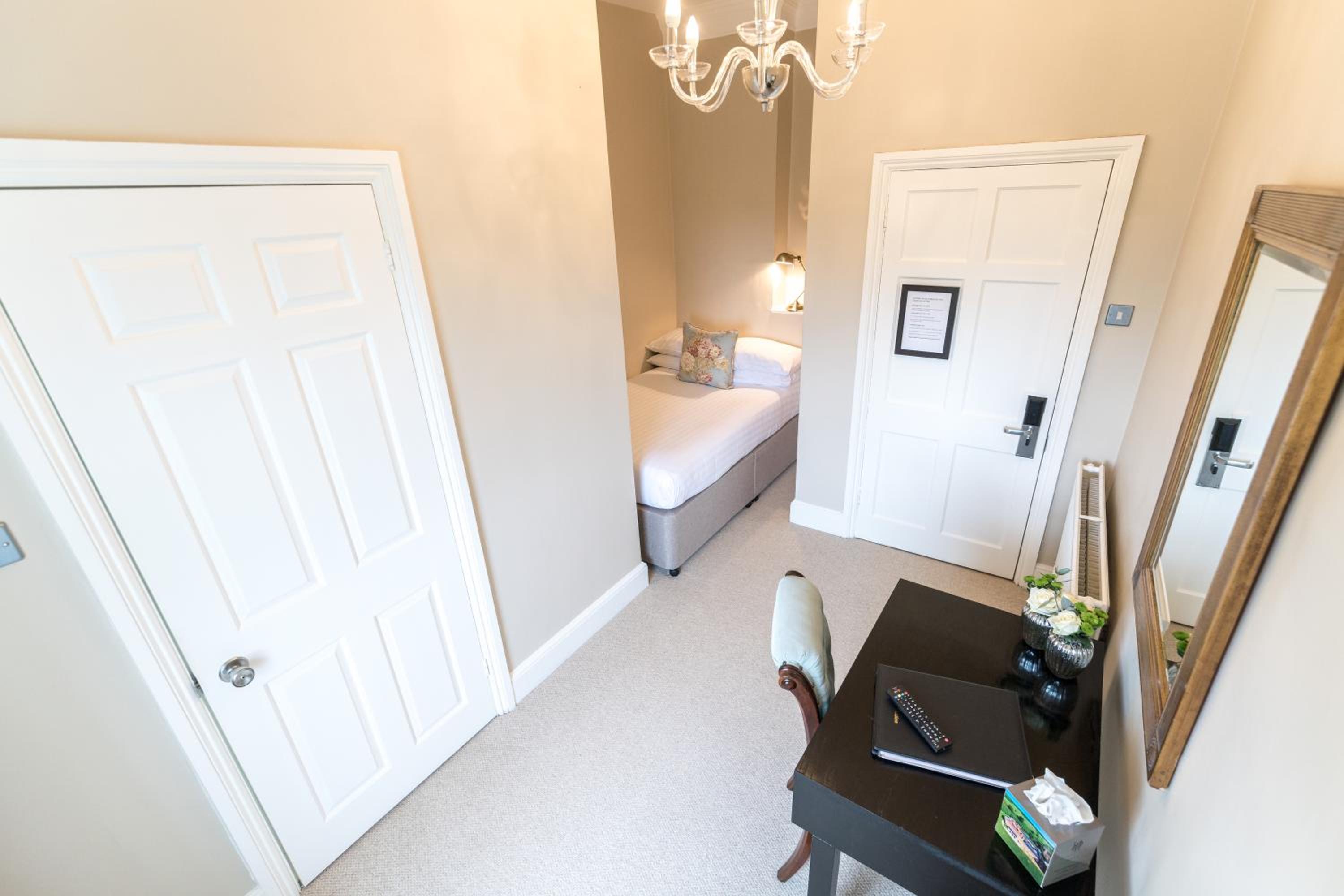 Hook Vacations - Highfield Park - Property Image 1