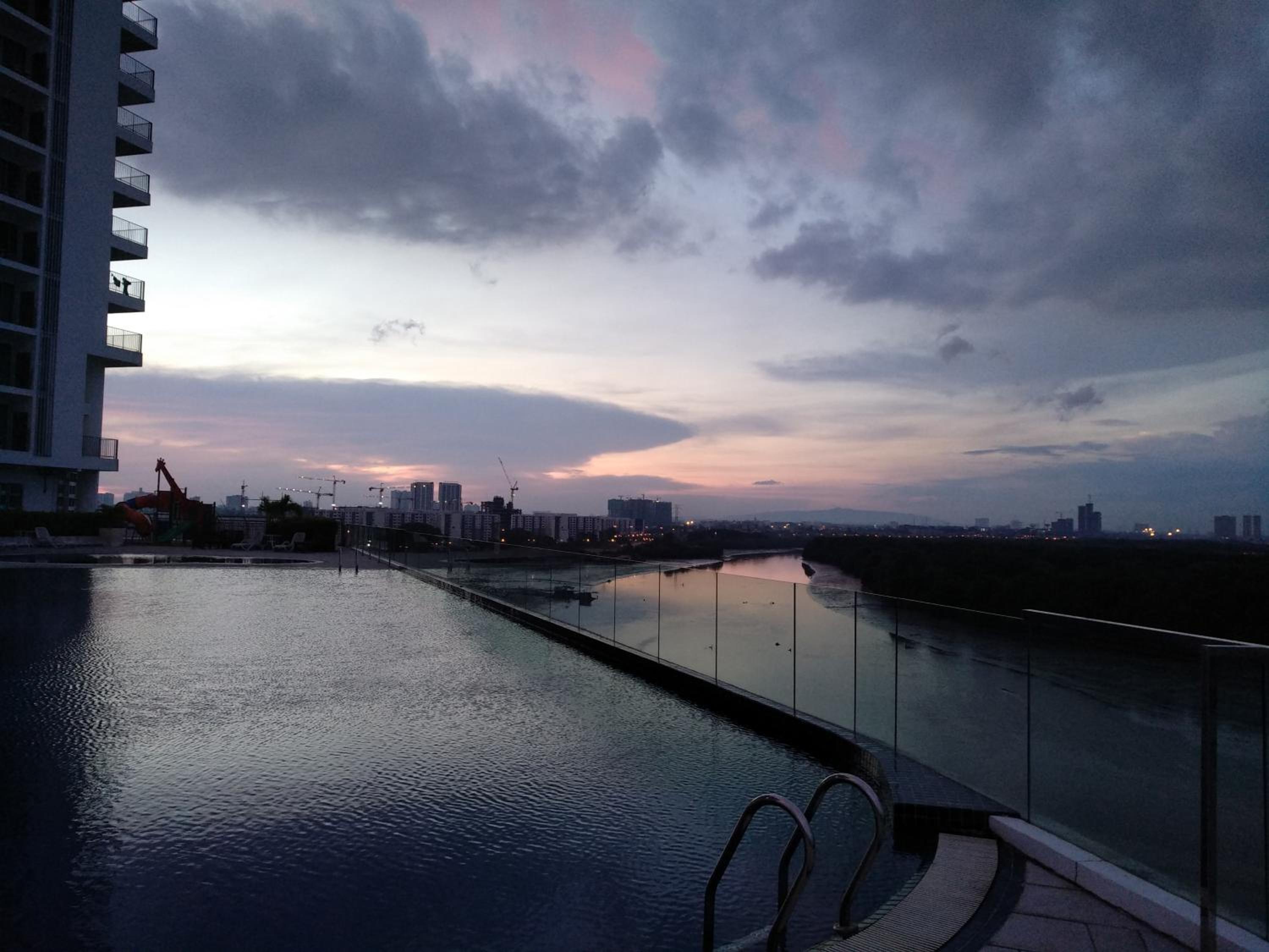 Bayu Marina Residence 3 Mins away Mid Valley Southkey