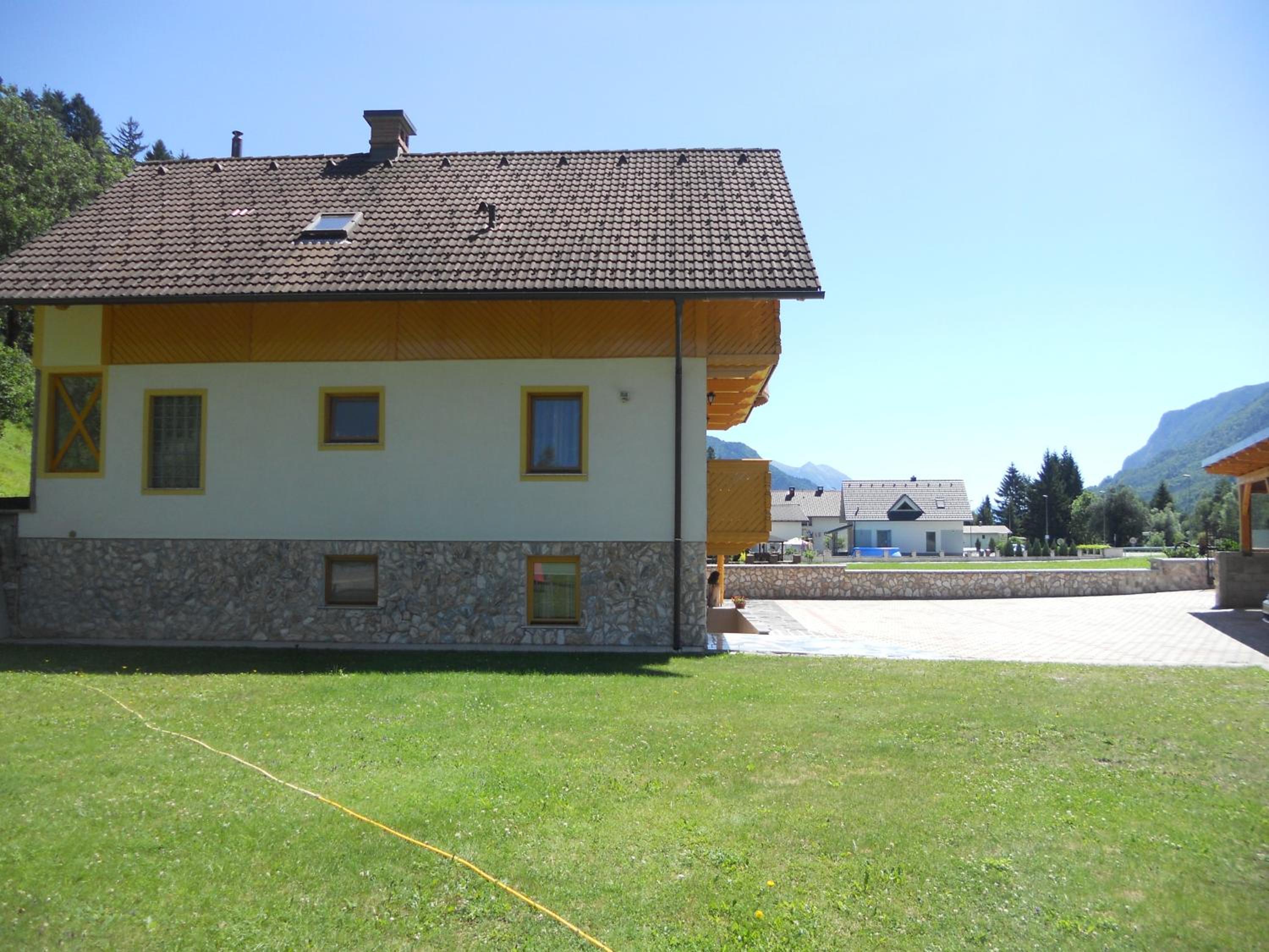 Apartment Bosili view 2