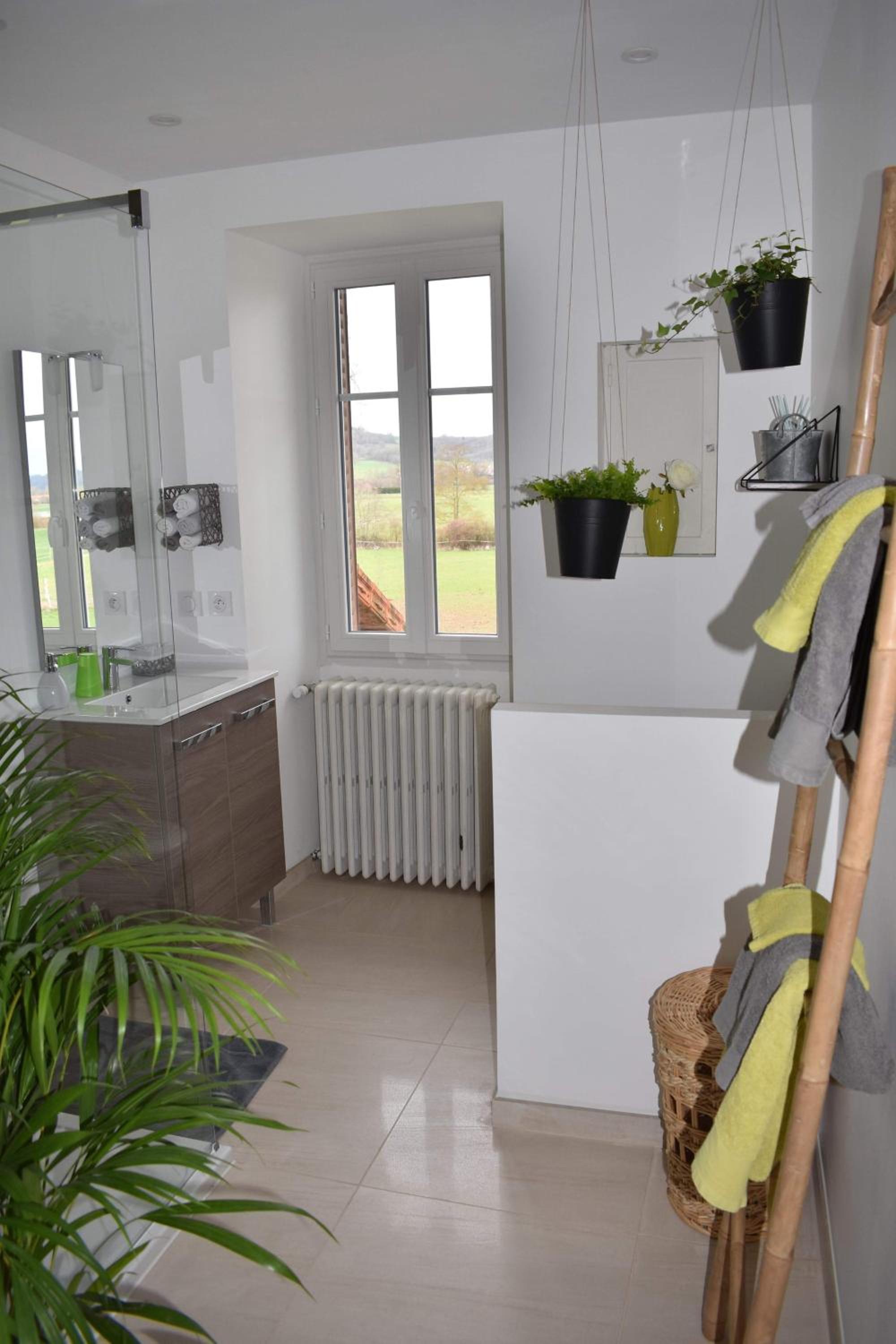 Chambre d'hôte l'épineuse view 3