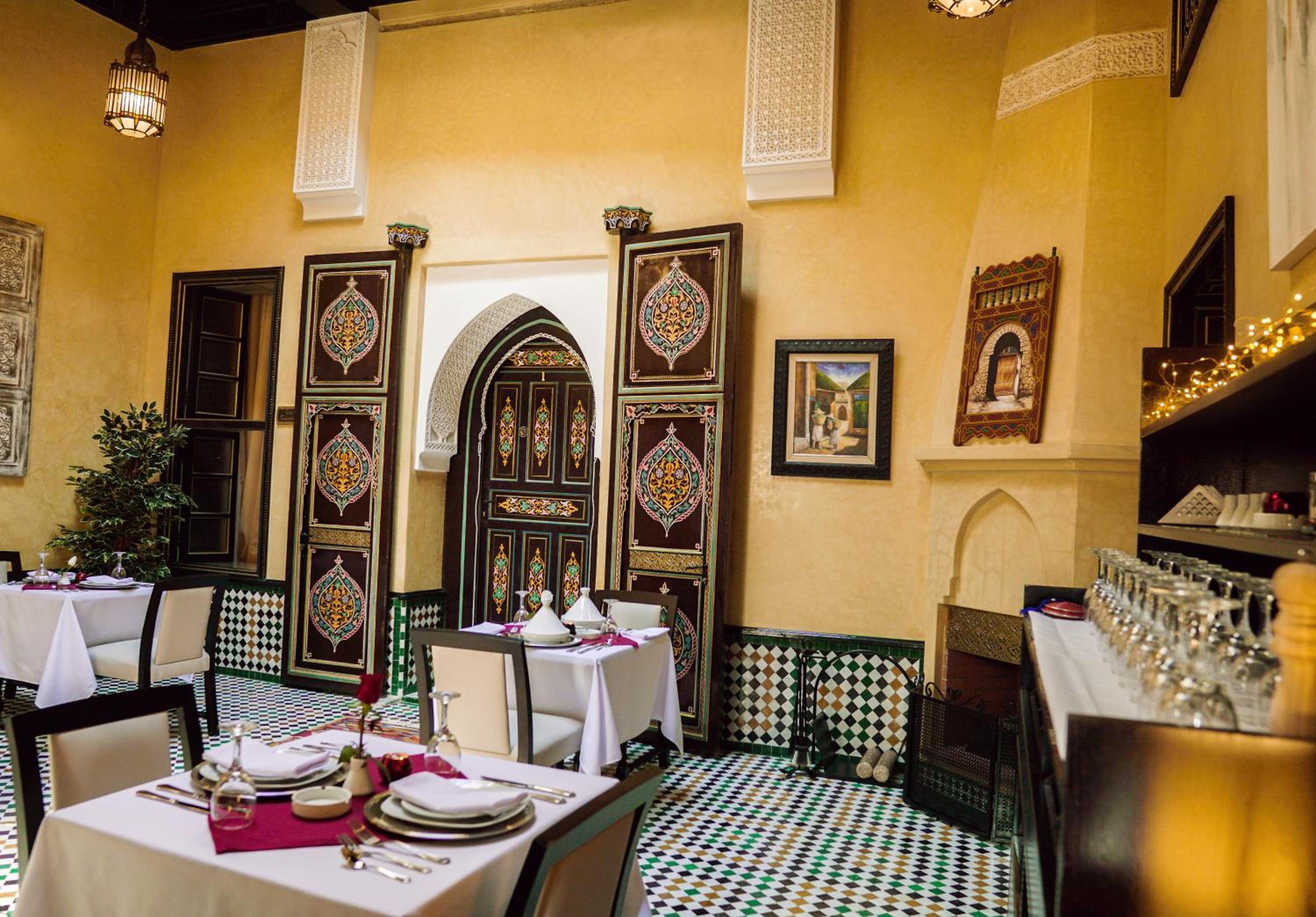 dining