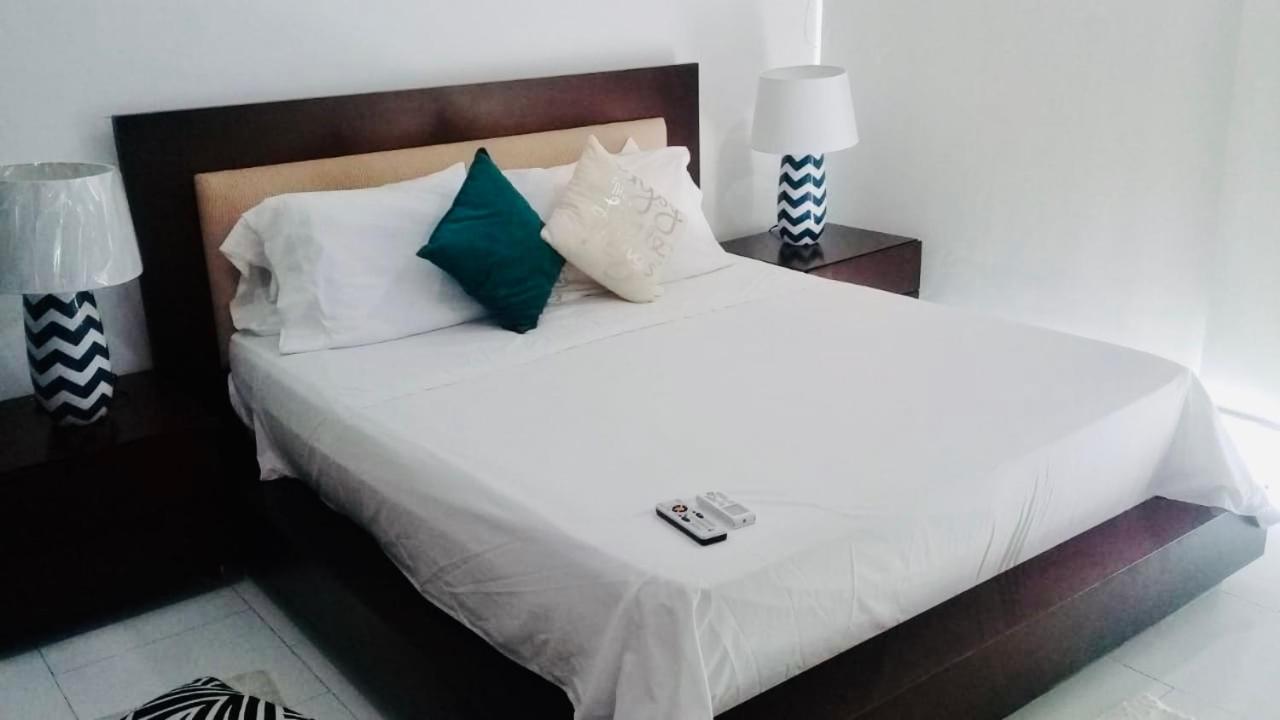 Apartamento Frente a la Playa Morros 922