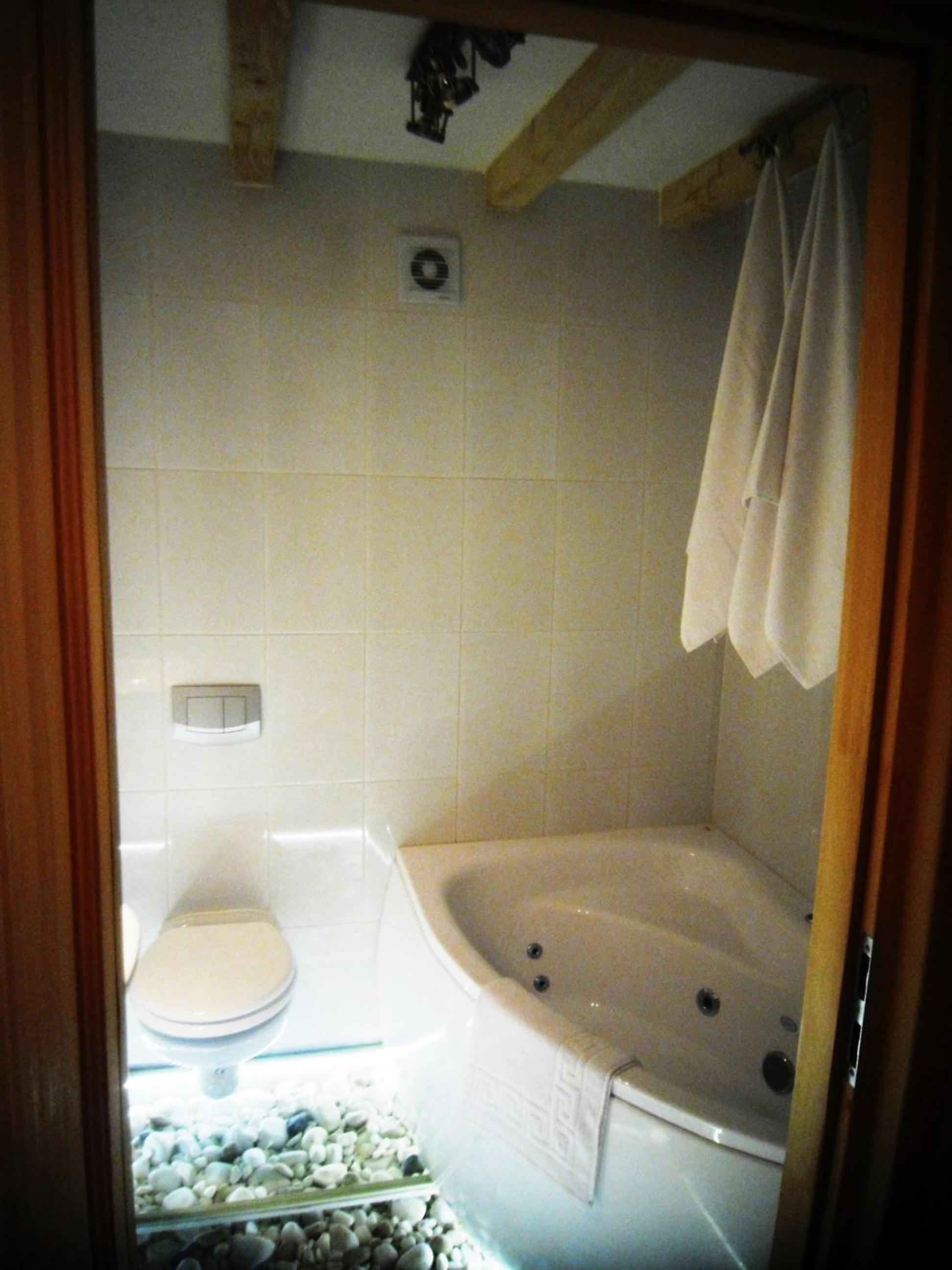 Photo 24