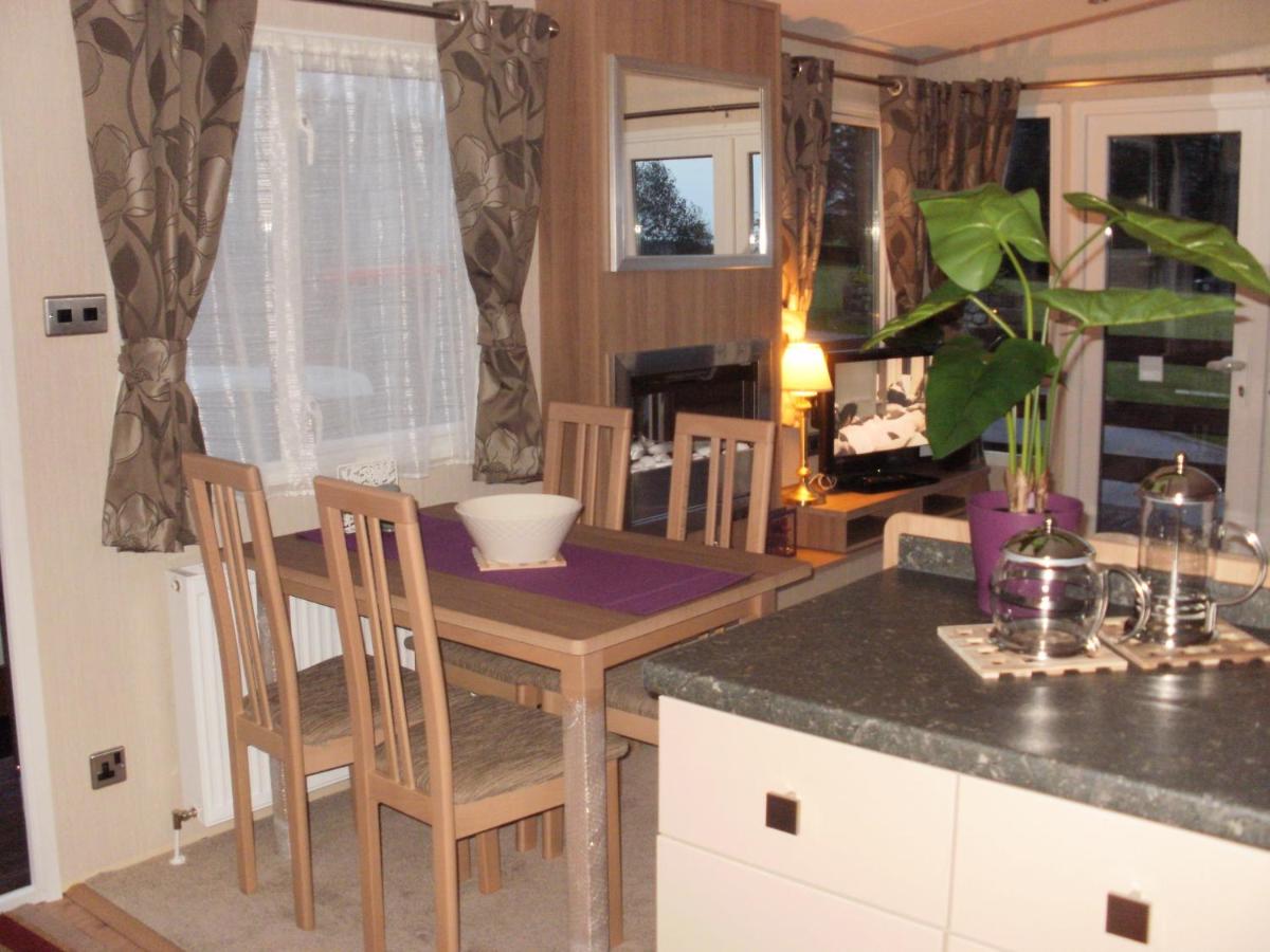 Chalet 10 Dornoch Pitgrudy view 3