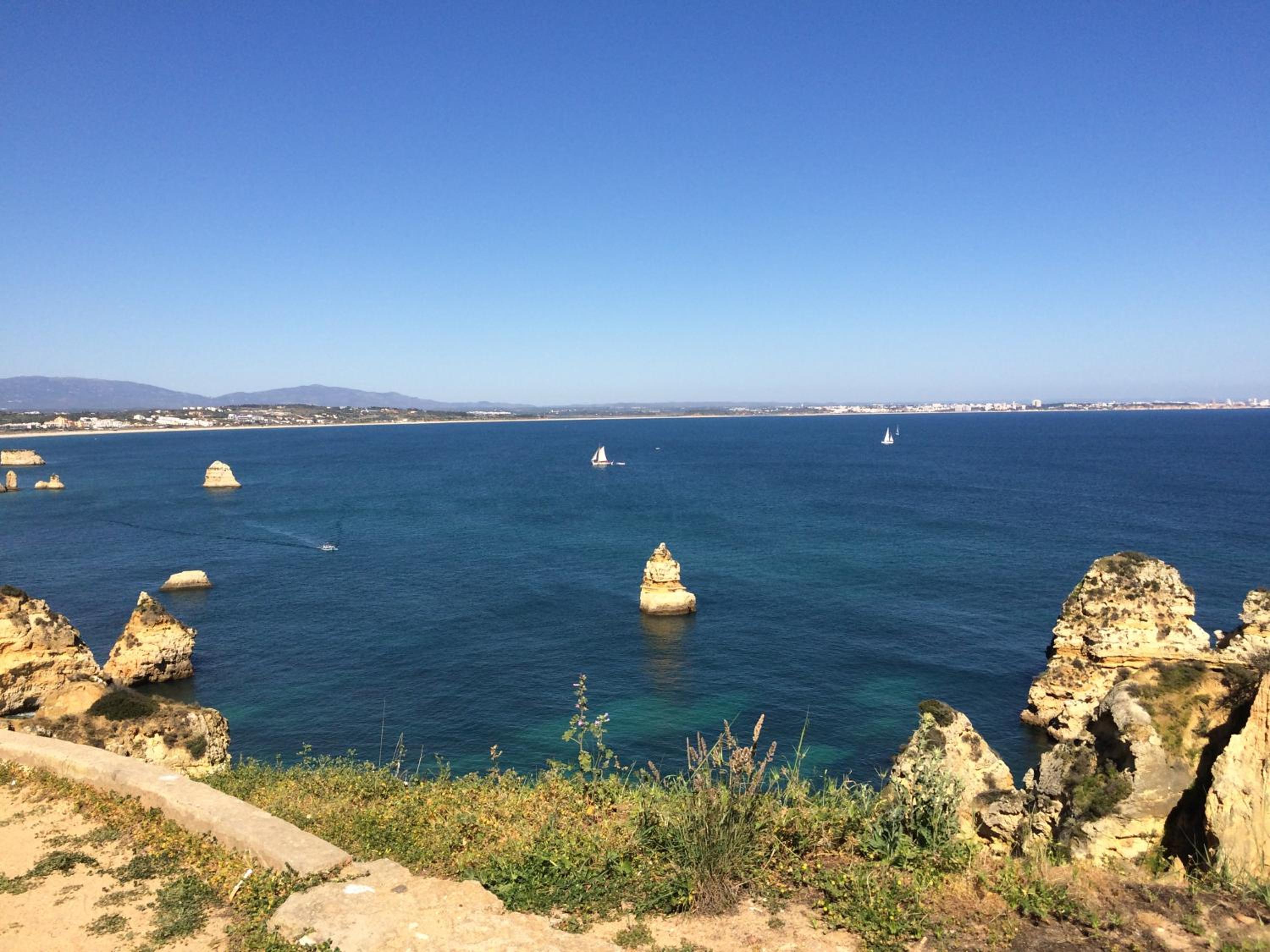 Vila Ponta da Piedade view 2
