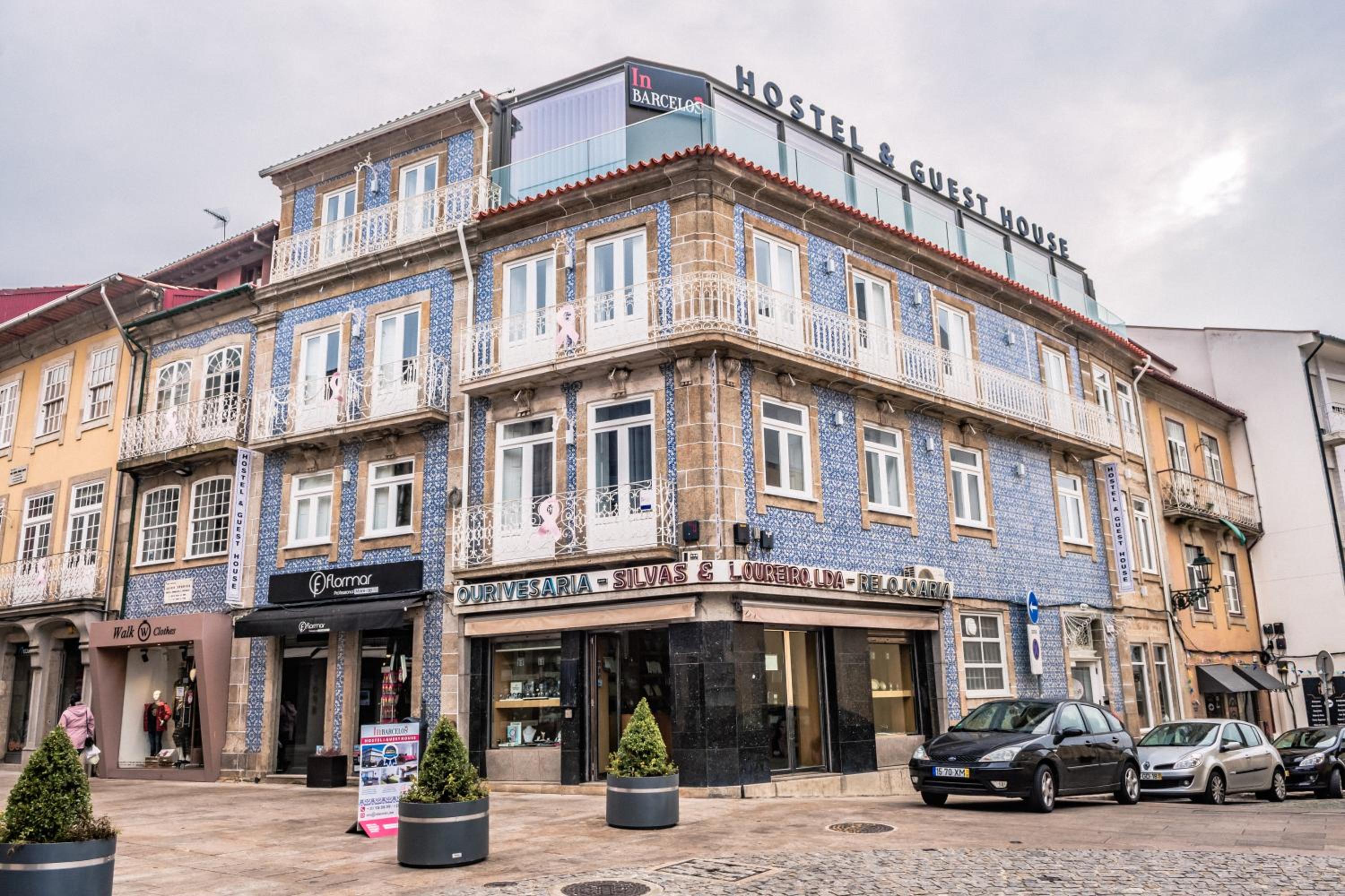 Hotel In Barcelos Hostel & Guest House