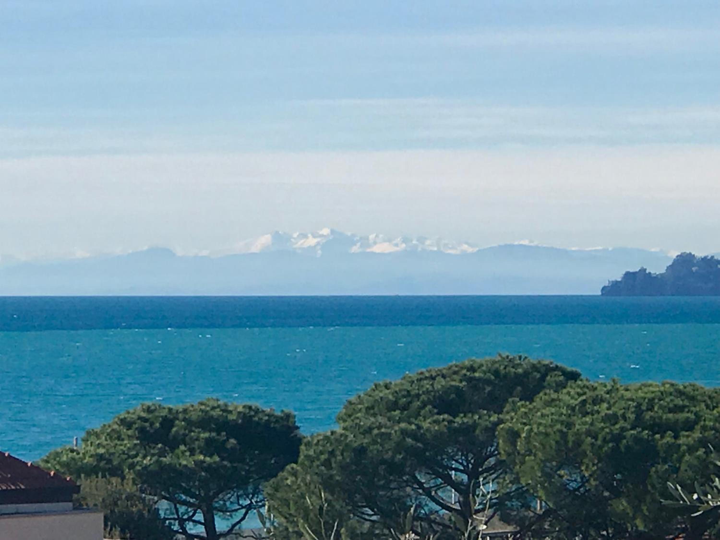 IL LEUDO view 2