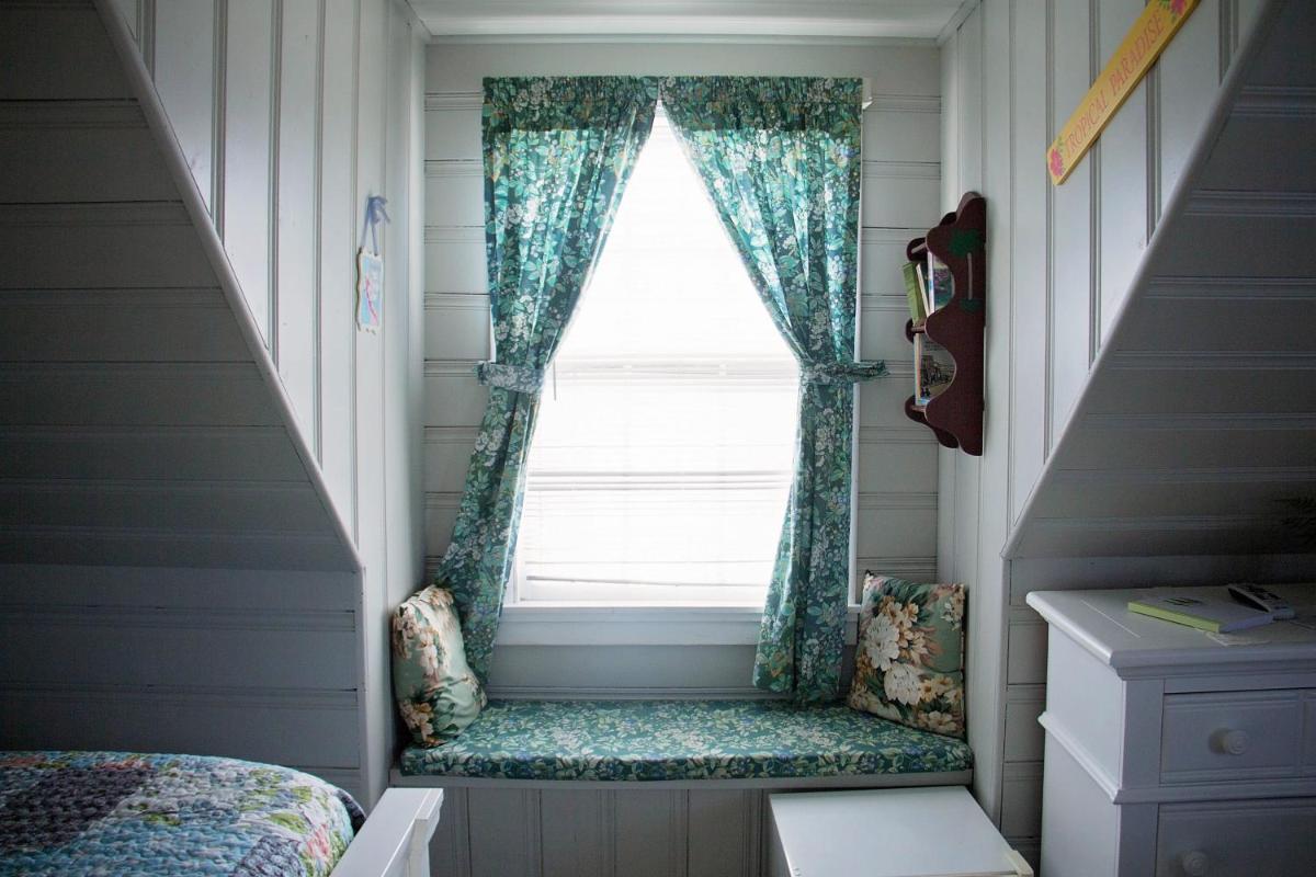 Atlantic House Bed & Breakfast
