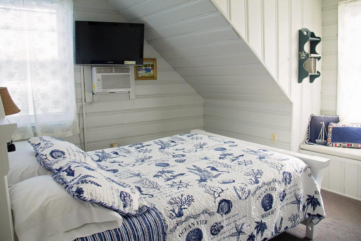 Atlantic House Bed & Breakfast
