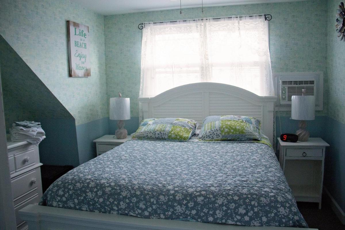 Atlantic House Bed & Breakfast