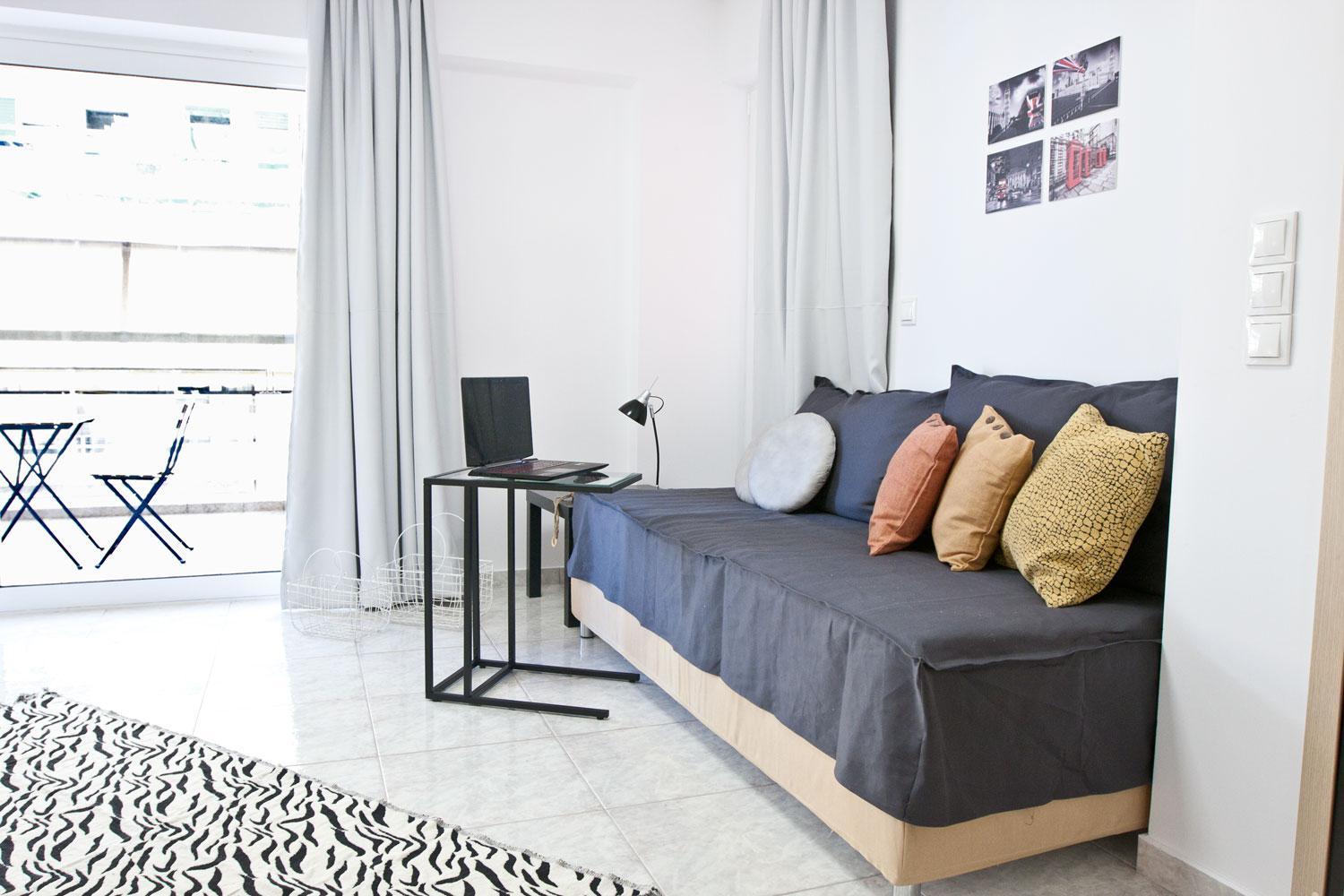SilkFab Apartments