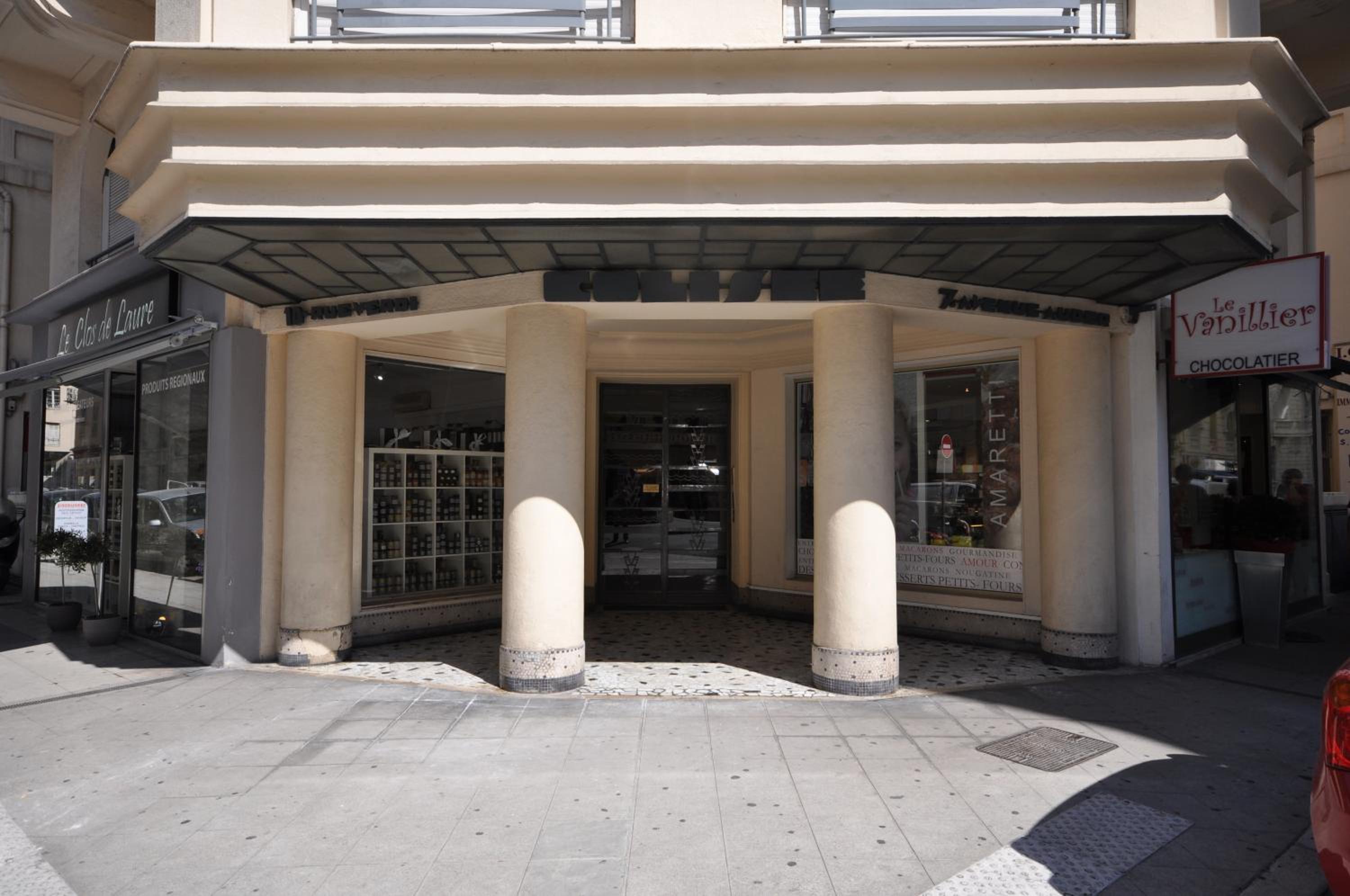 Photo 6