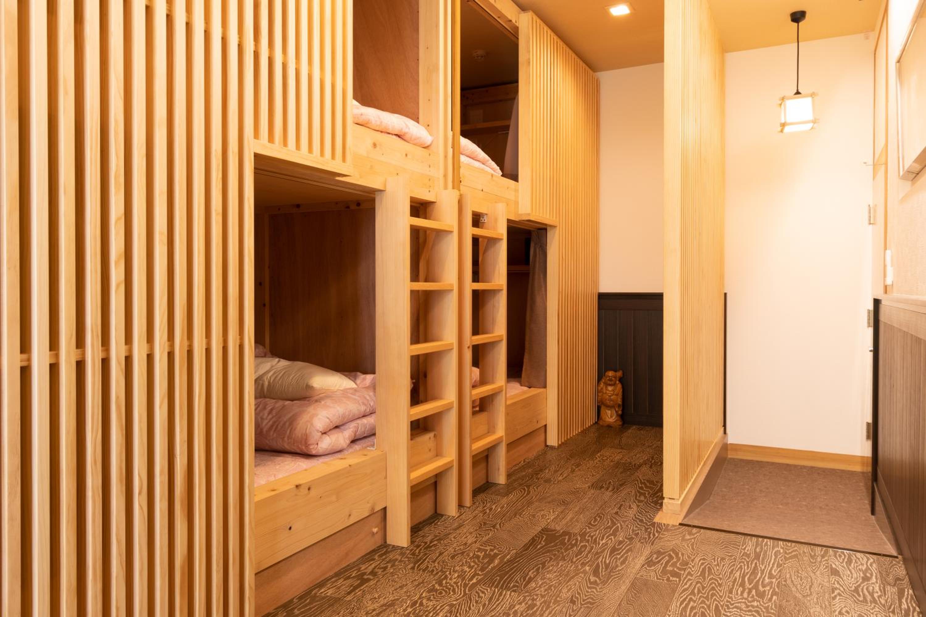 Miyajima Guest House Mikuniya