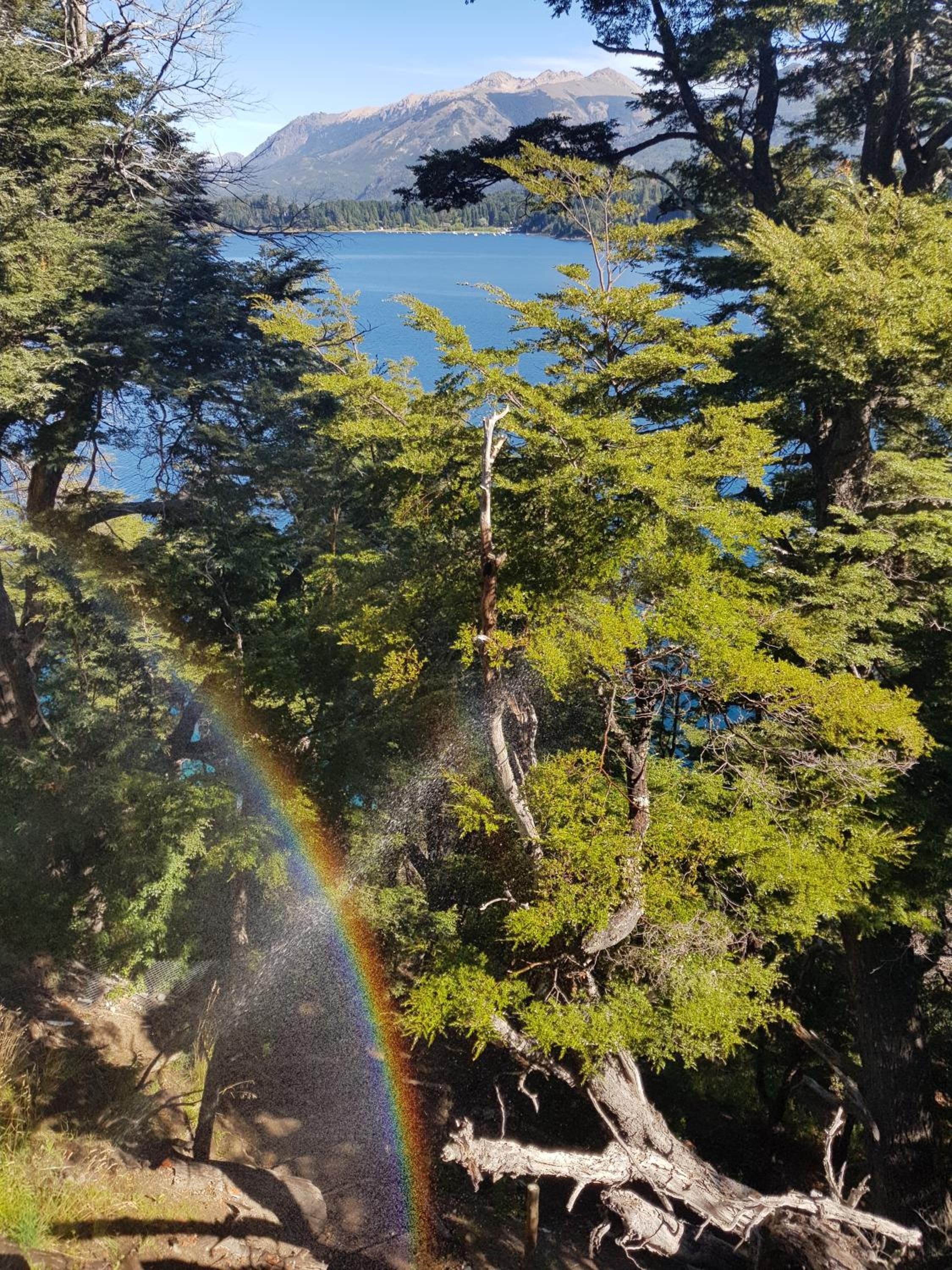 Albanta casa con costa en Bariloche